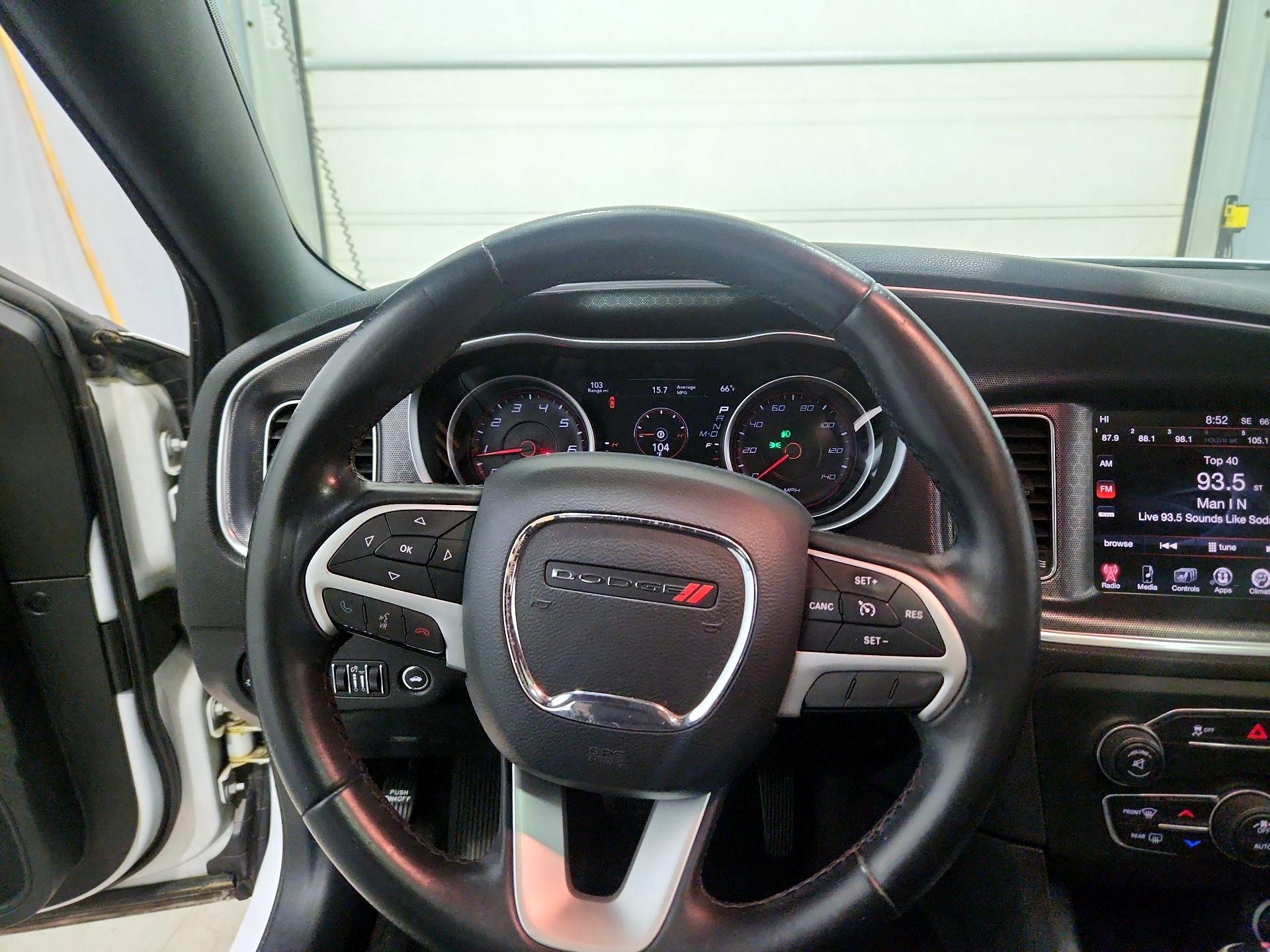 Thumbnail: 2015 Dodge Charger - 10