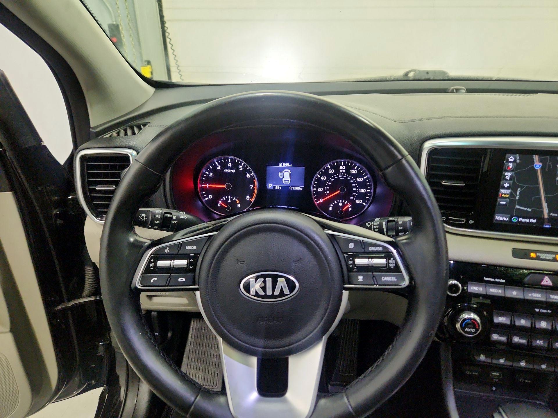 Thumbnail: 2020 Kia Sportage - 10