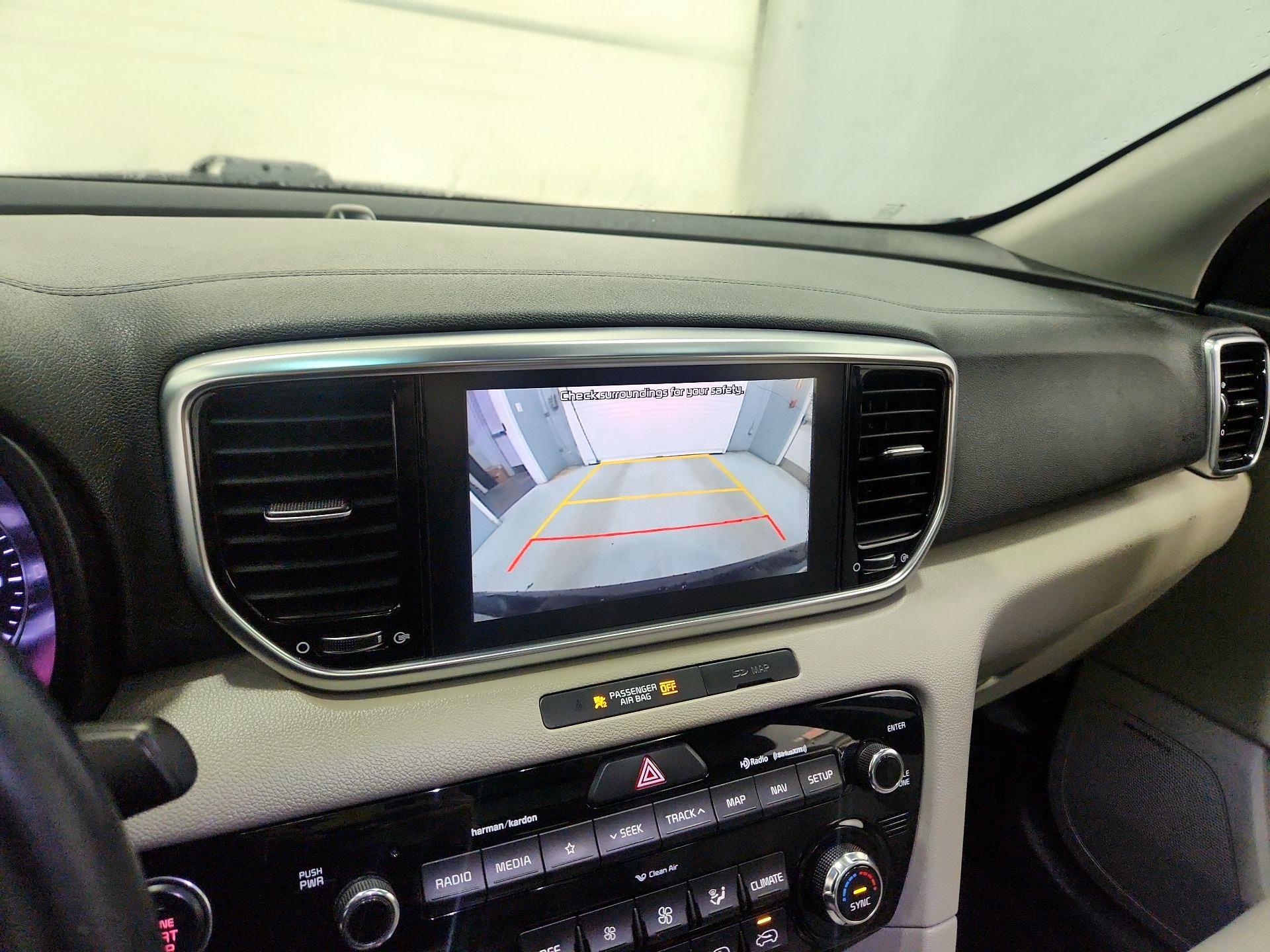 Thumbnail: 2020 Kia Sportage - 15