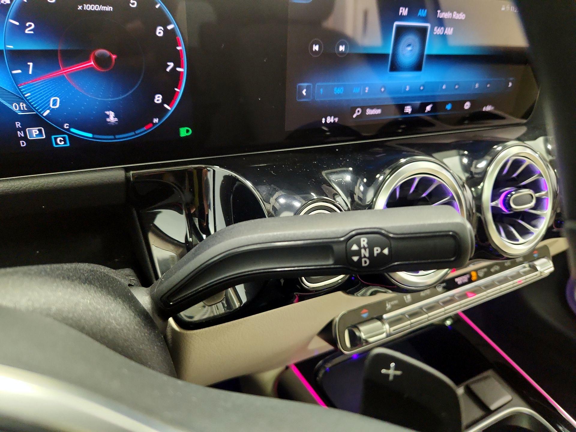 Thumbnail: 2023 Mercedes-Benz GLA - 17