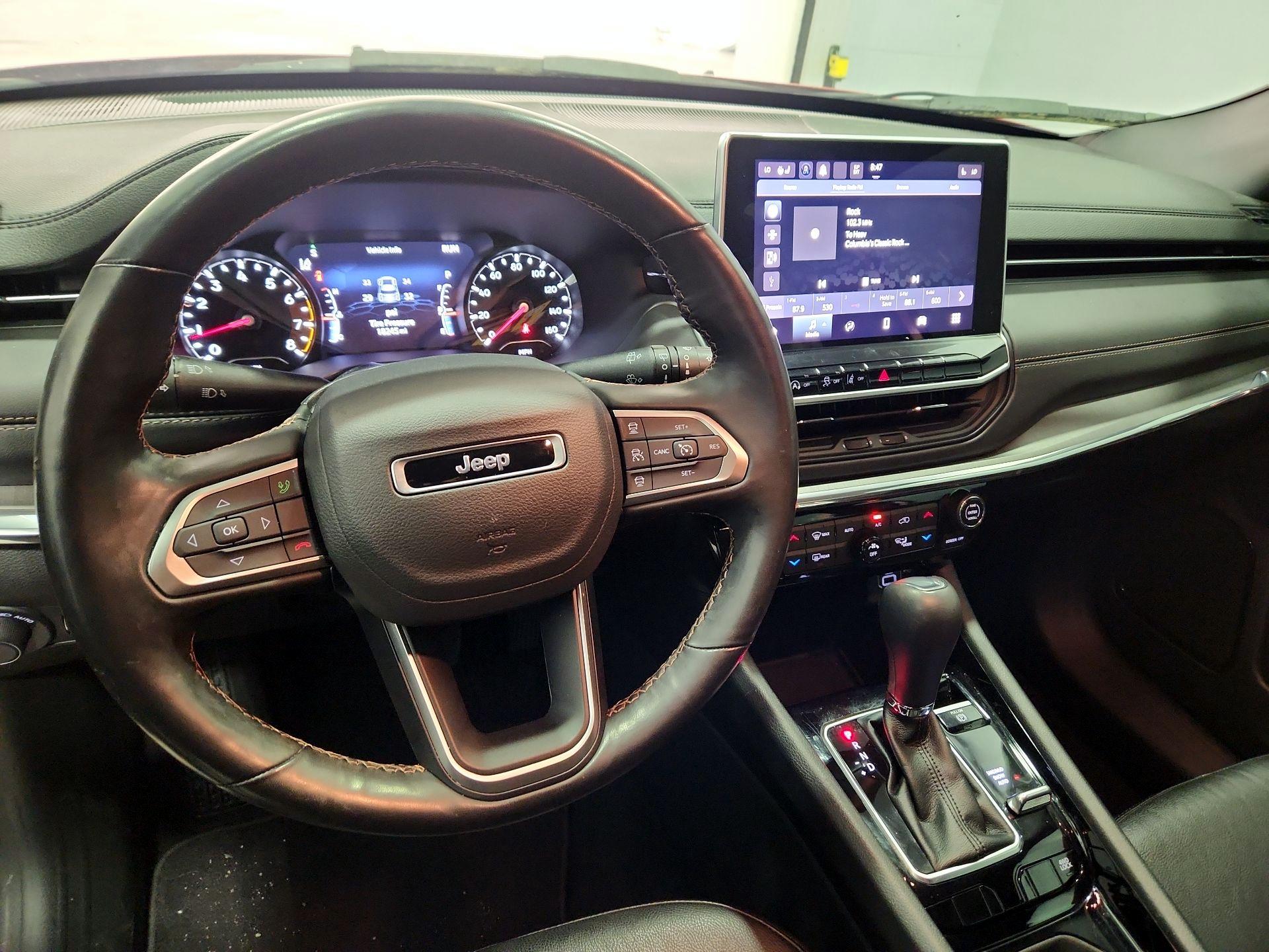 Thumbnail: 2022 Jeep Compass - 9