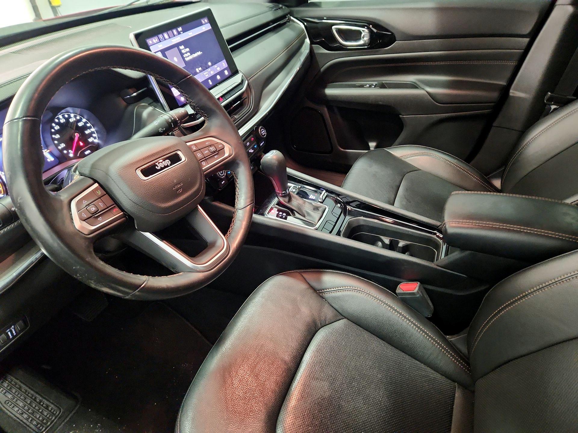 Thumbnail: 2022 Jeep Compass - 11