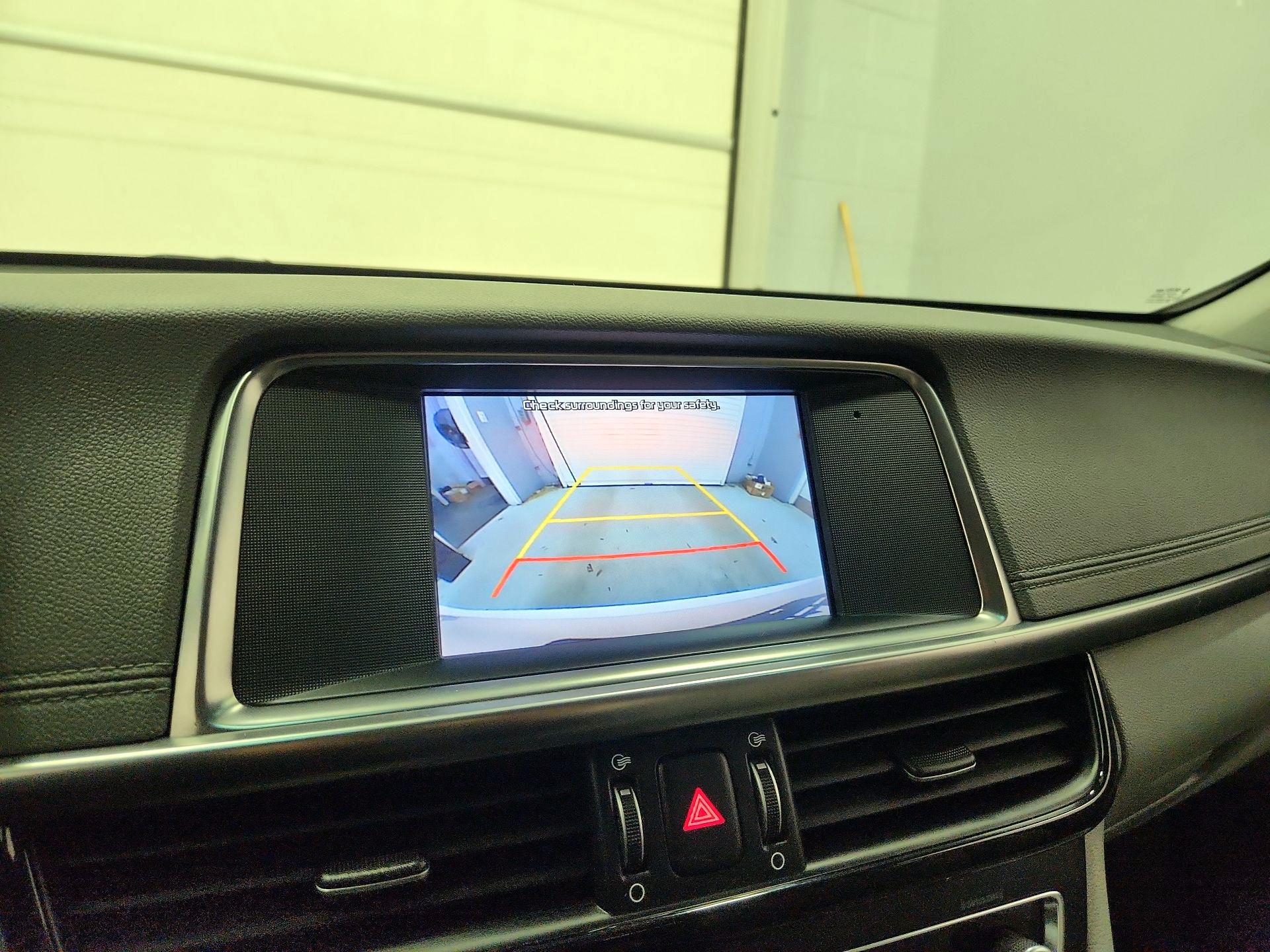 Thumbnail: 2018 Kia Optima - 14