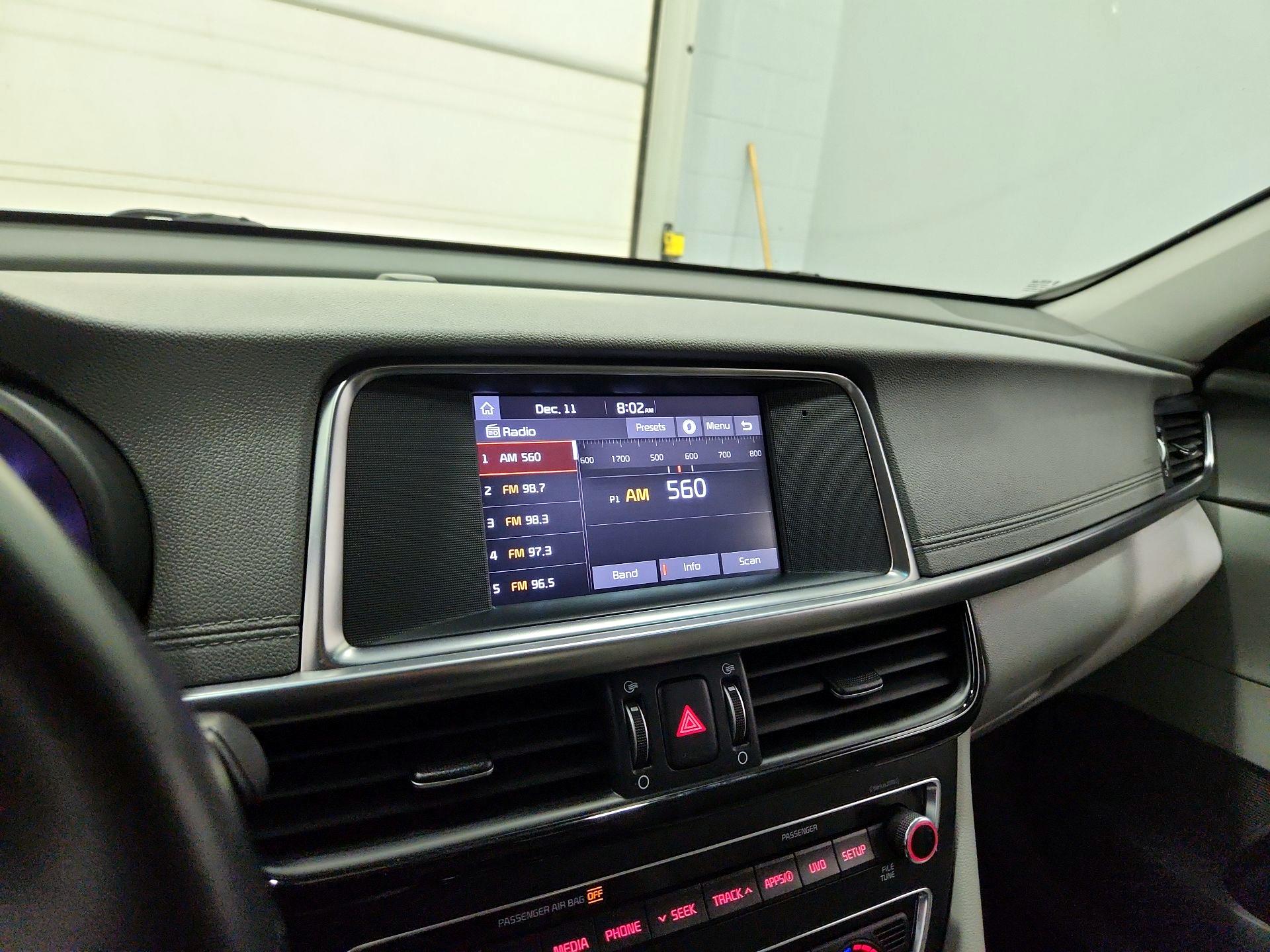 Thumbnail: 2018 Kia Optima - 15