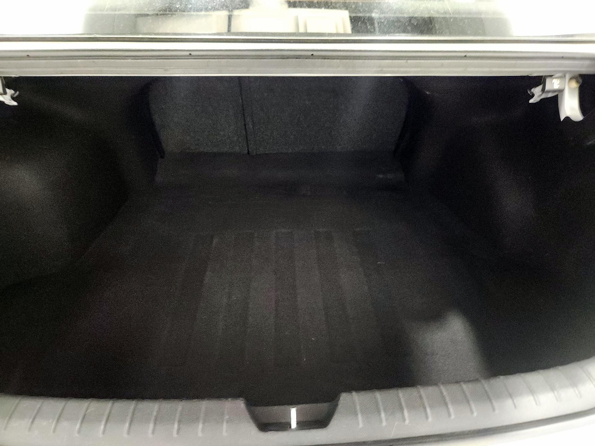 Thumbnail: 2018 Kia Optima - 20