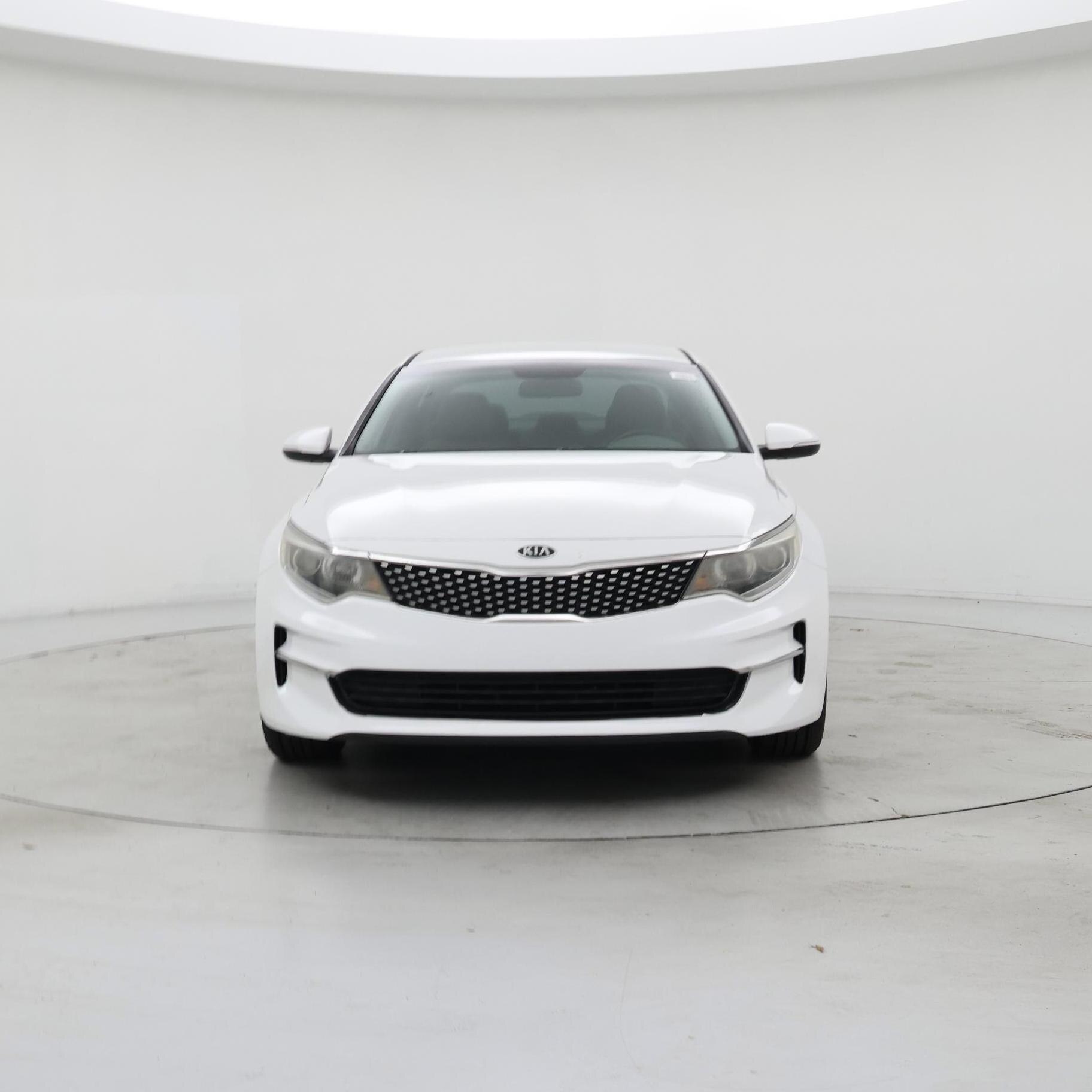 Thumbnail: 2018 Kia Optima - 5