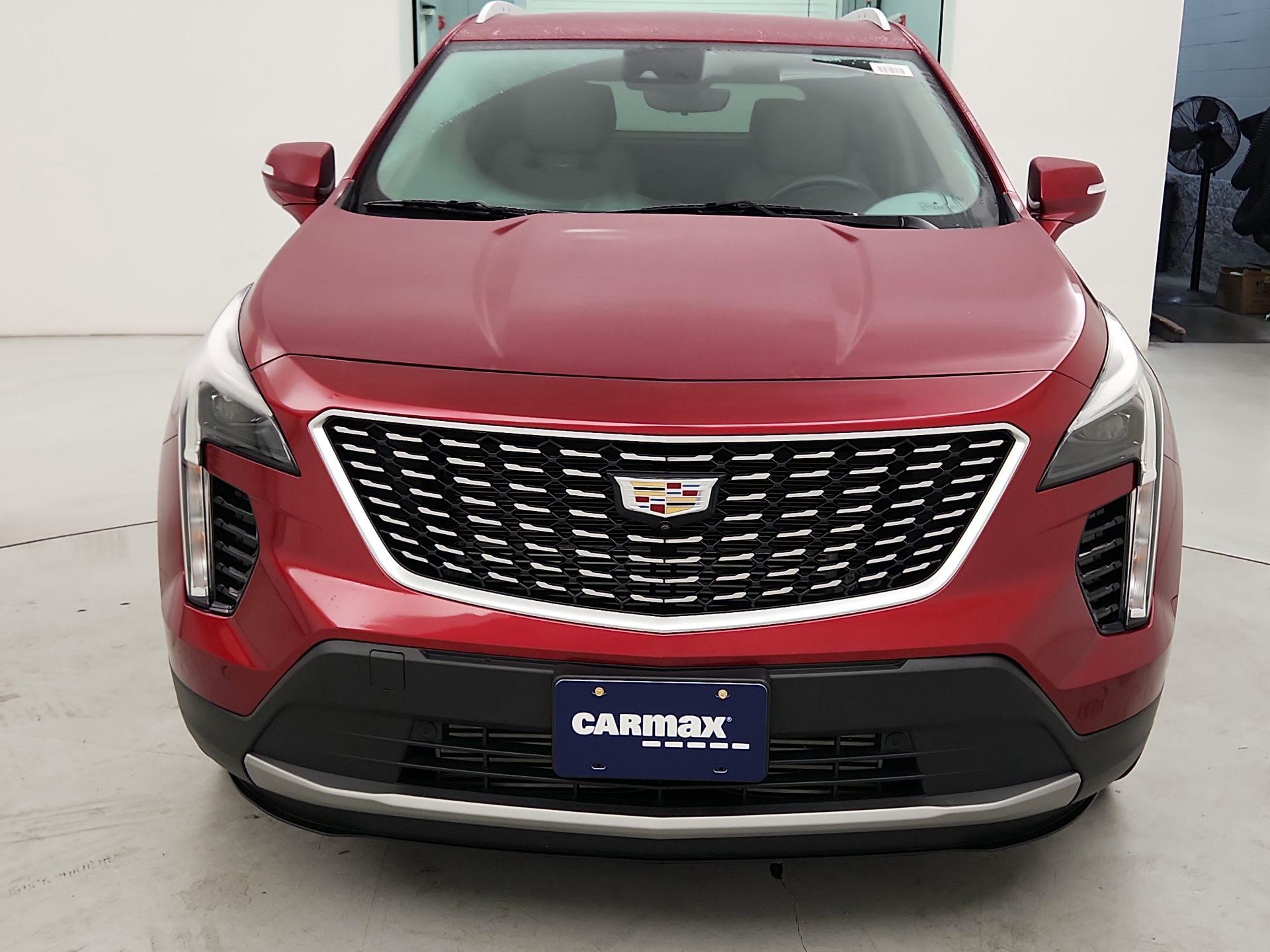 Thumbnail: 2022 Cadillac XT4 - 2
