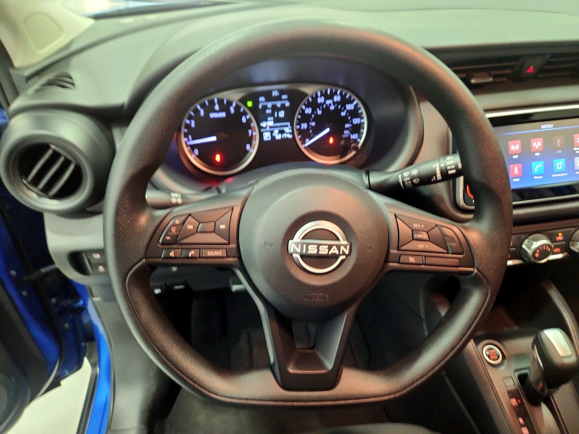 Thumbnail: 2023 Nissan Kicks - 10