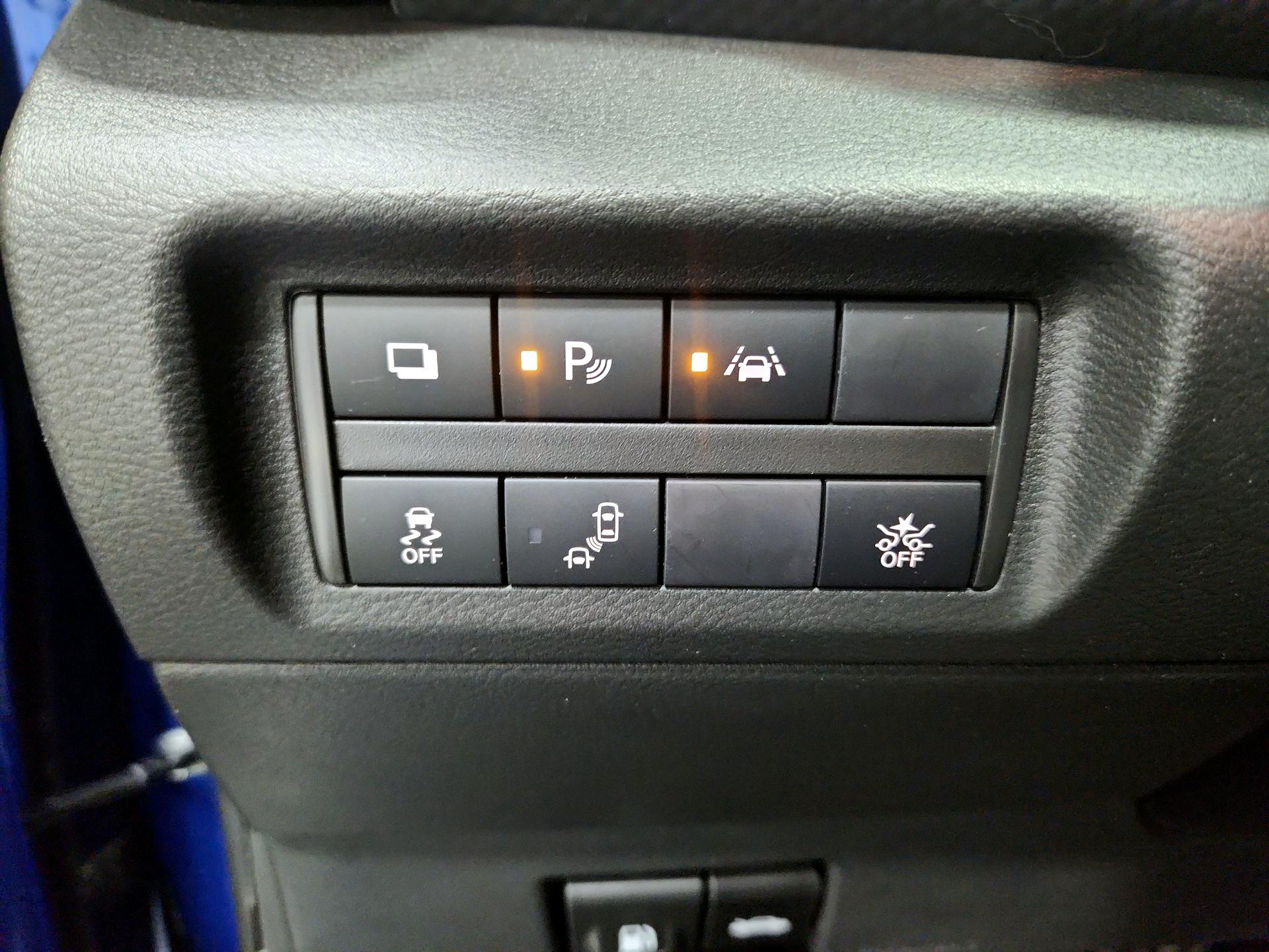 Thumbnail: 2023 Nissan Kicks - 13