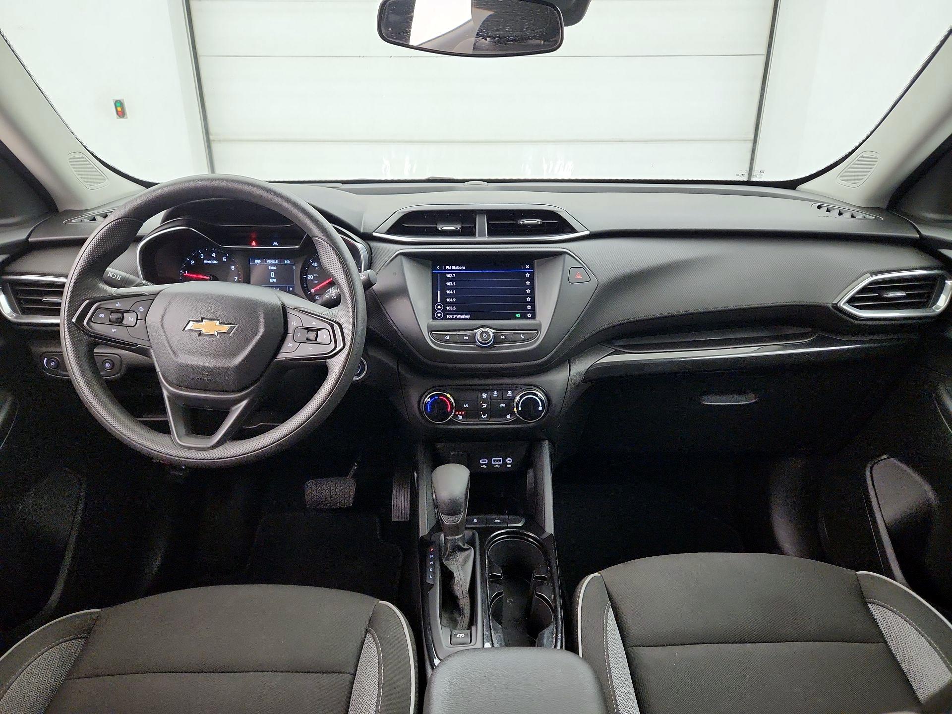 Thumbnail: 2023 Chevrolet TrailBlazer - 9