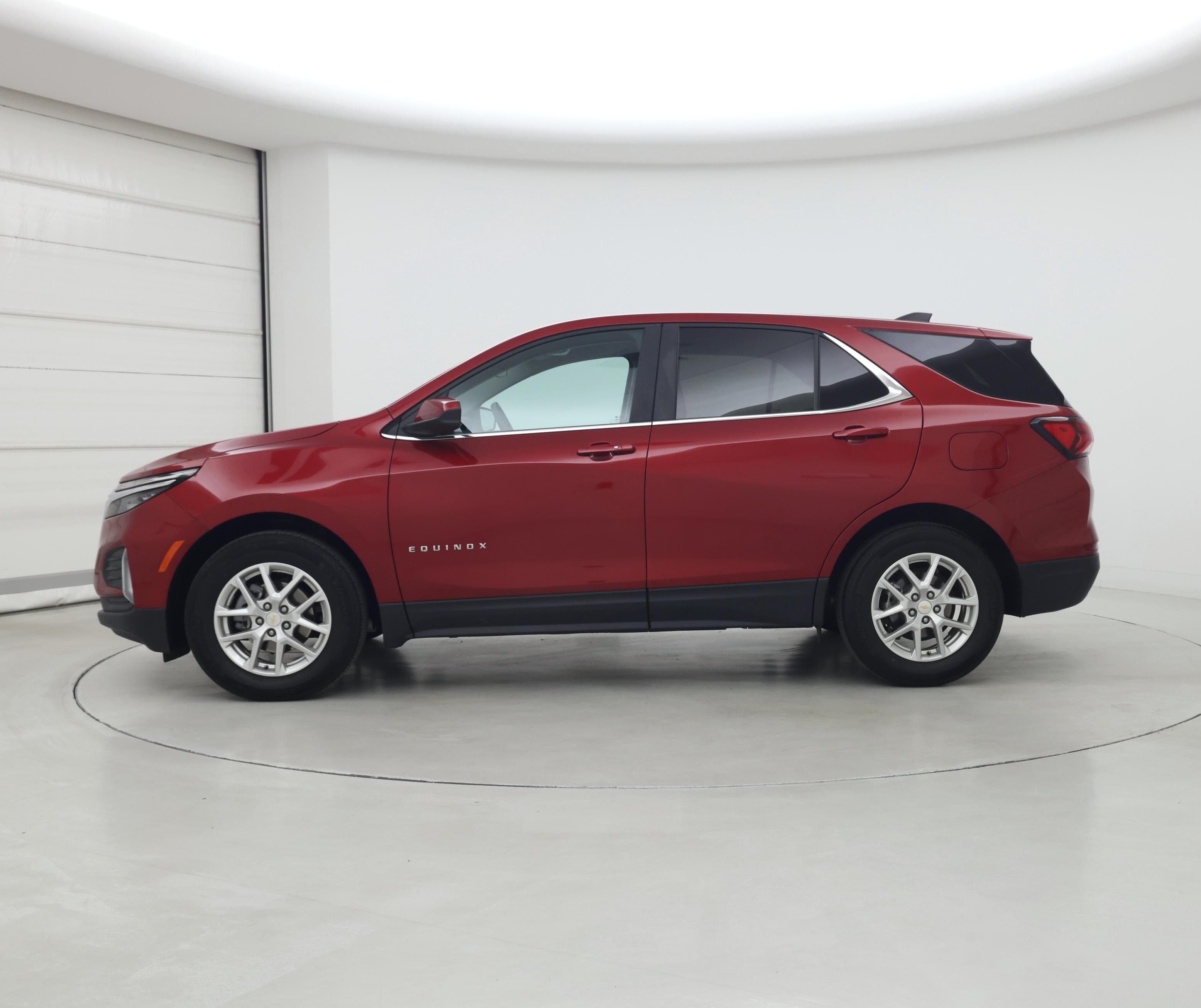Thumbnail: 2022 Chevrolet Equinox - 3