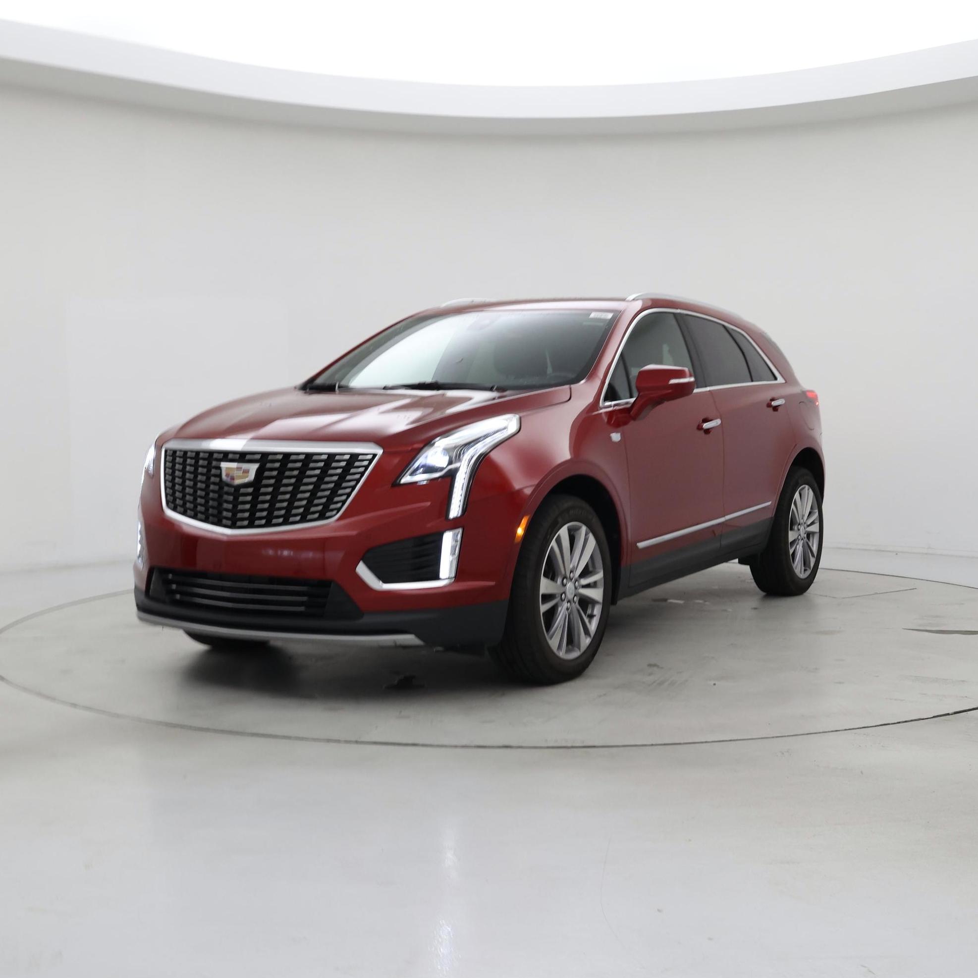 Thumbnail: 2024 Cadillac XT5 - 4