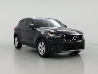 2022 Volvo XC40 T4 Momentum