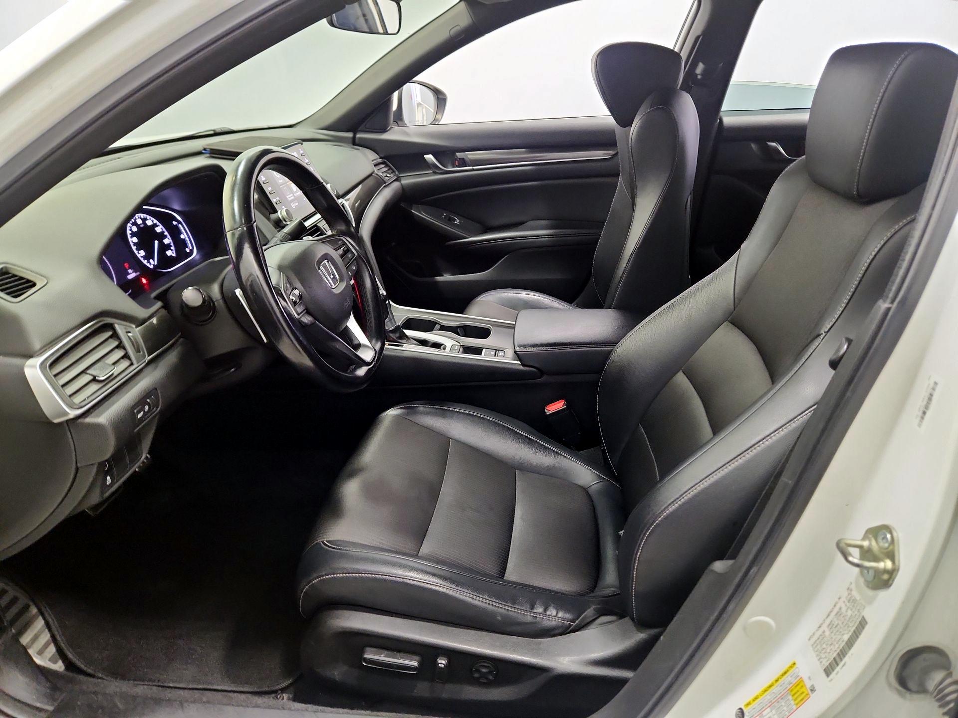 Thumbnail: 2018 Honda Accord - 11