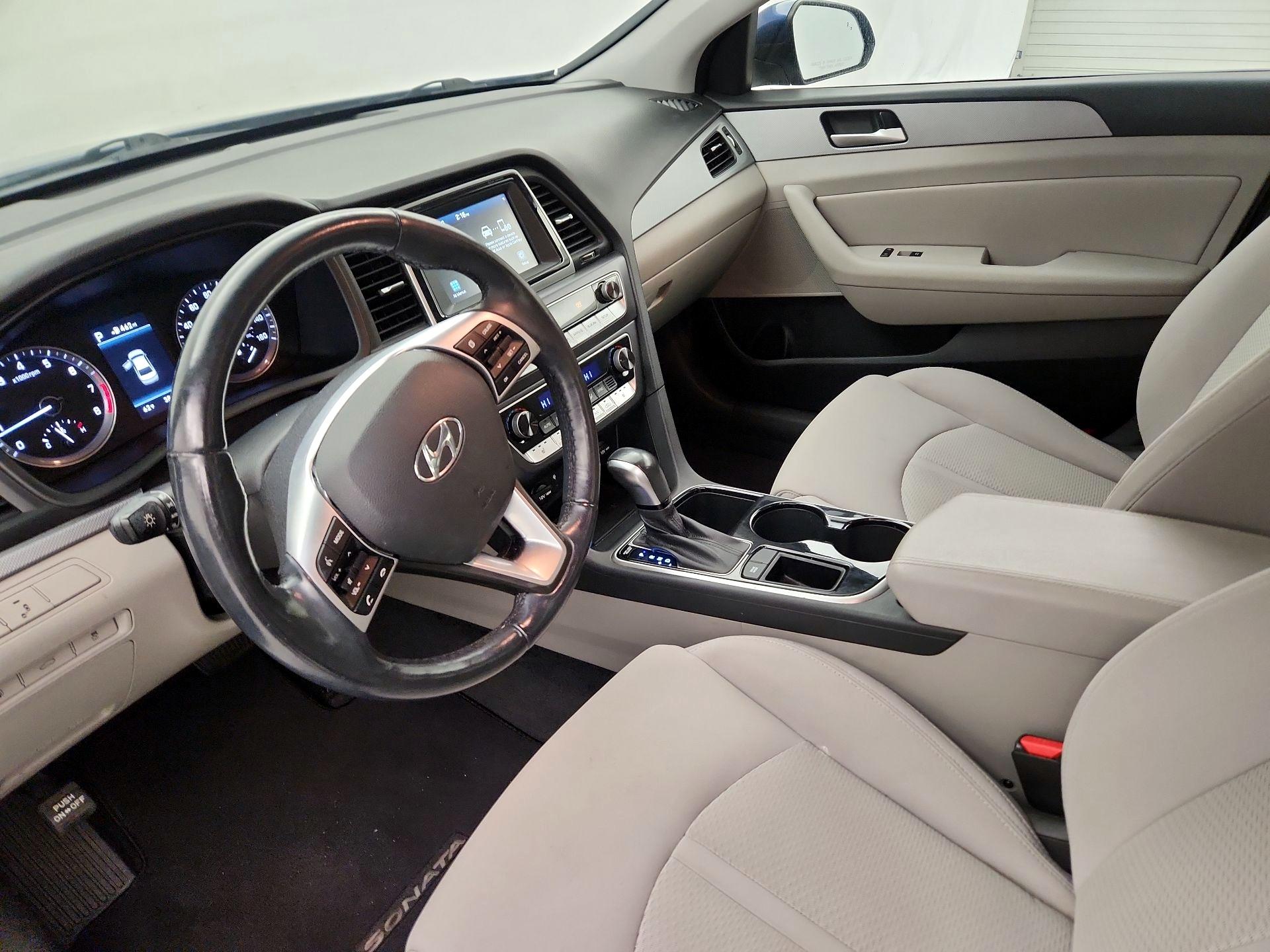 Thumbnail: 2019 Hyundai Sonata - 11