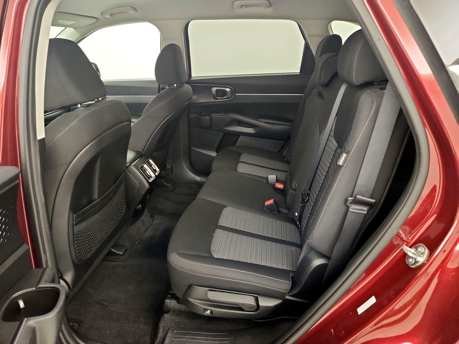 Thumbnail: 2024 Kia Sorento - 19