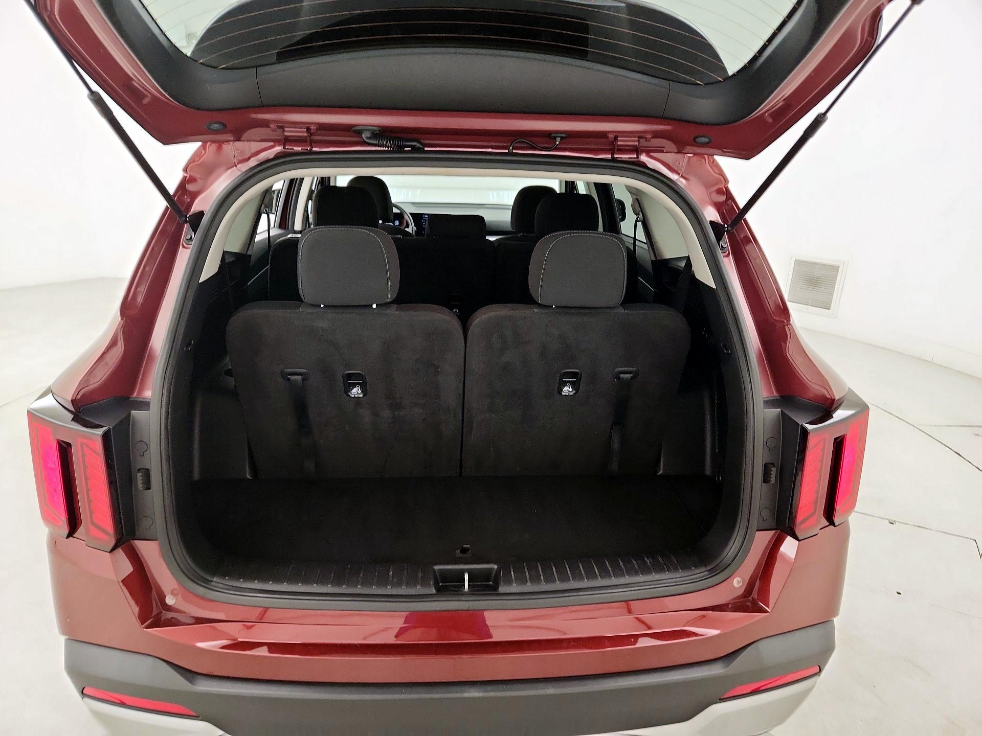 Thumbnail: 2024 Kia Sorento - 20