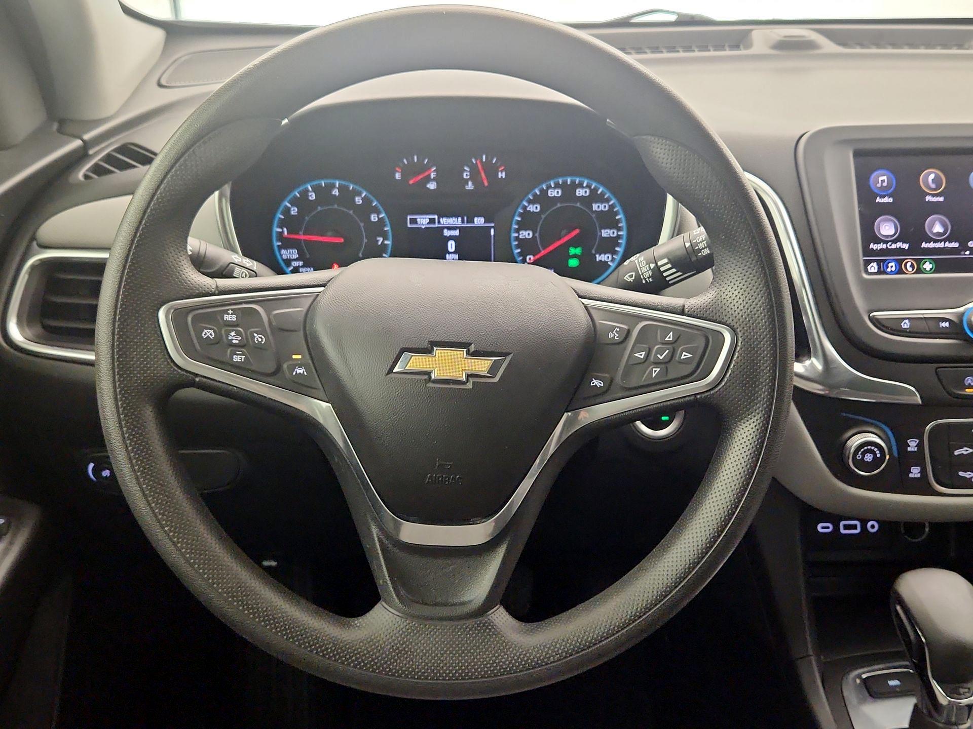 Thumbnail: 2022 Chevrolet Equinox - 10