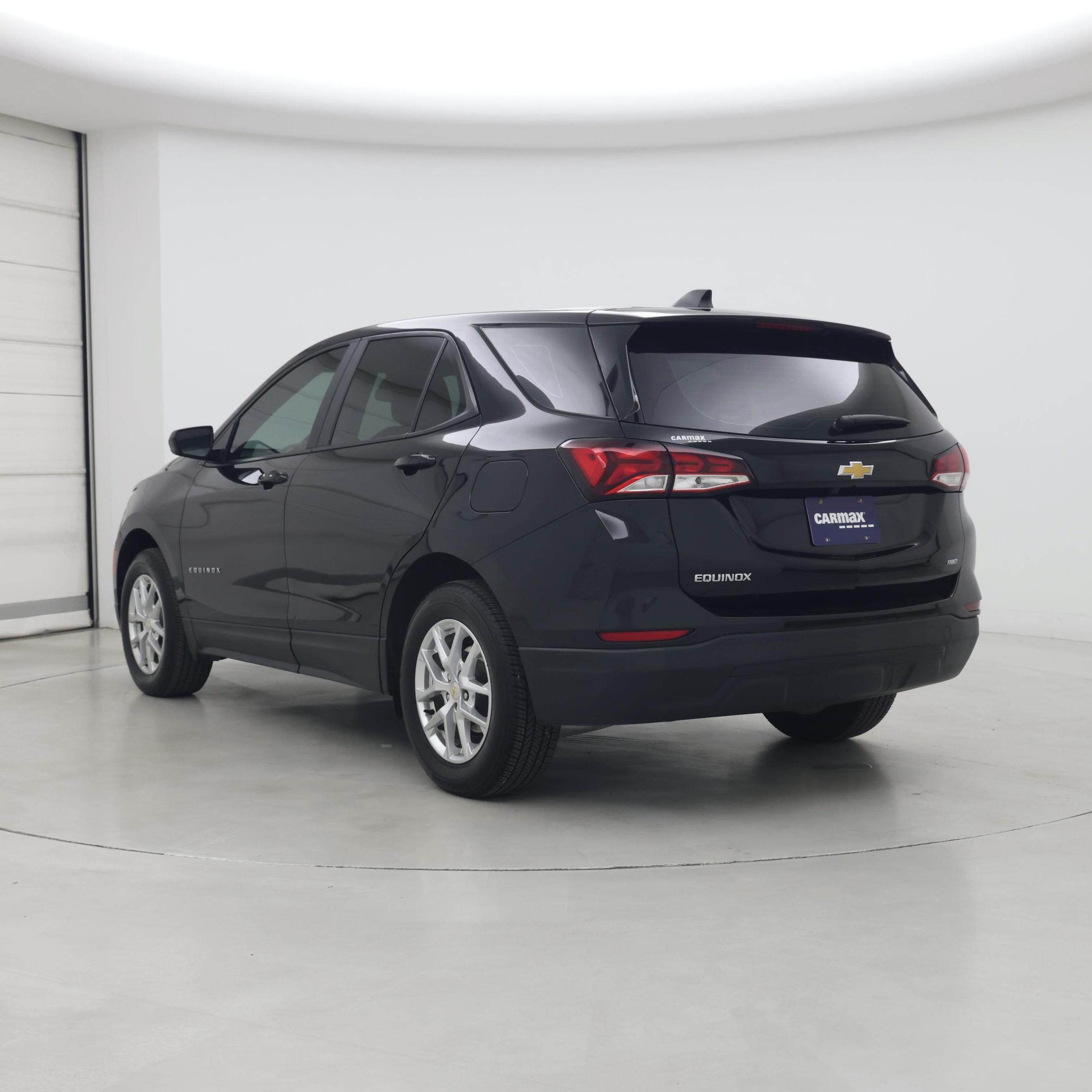 Thumbnail: 2022 Chevrolet Equinox - 2