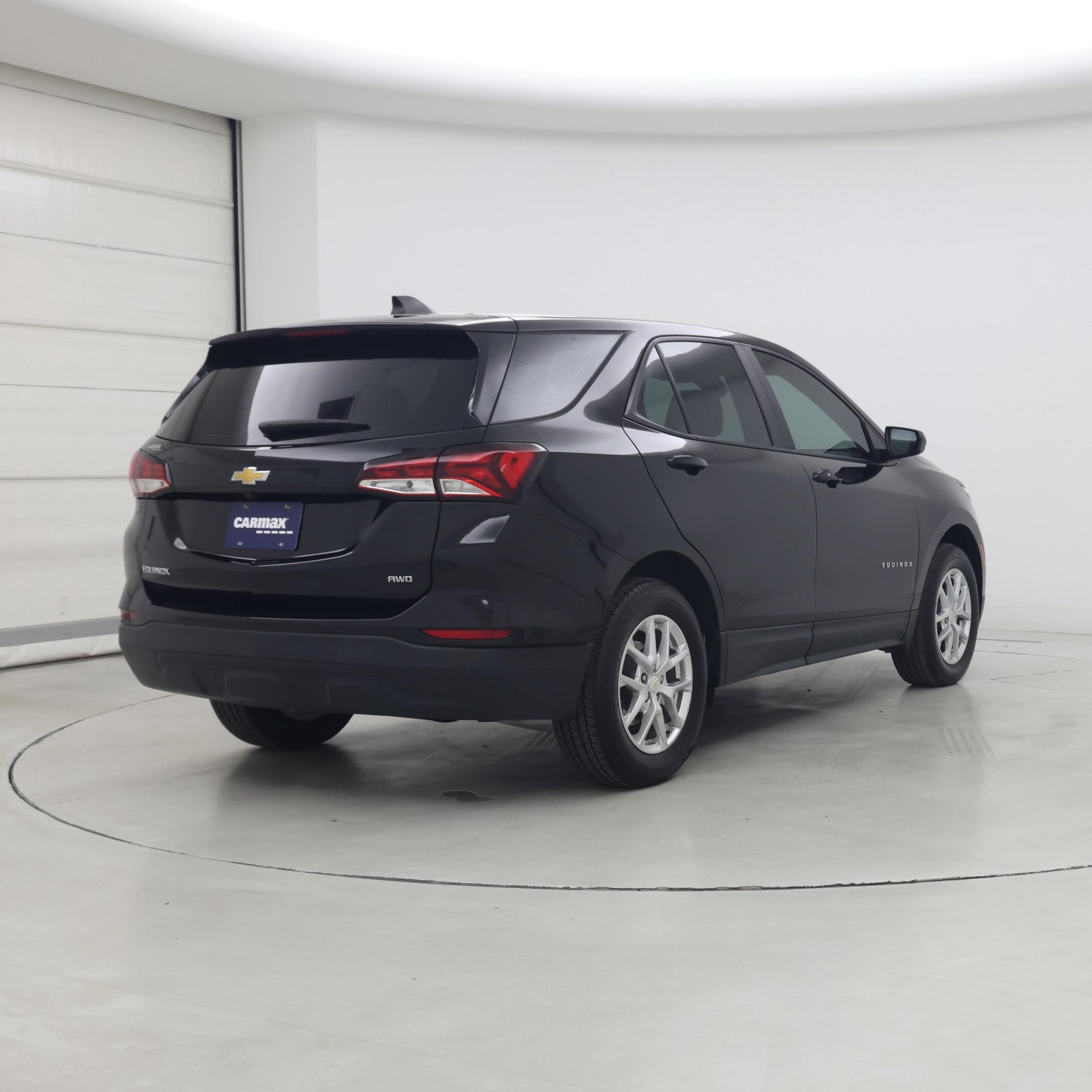 Thumbnail: 2022 Chevrolet Equinox - 8