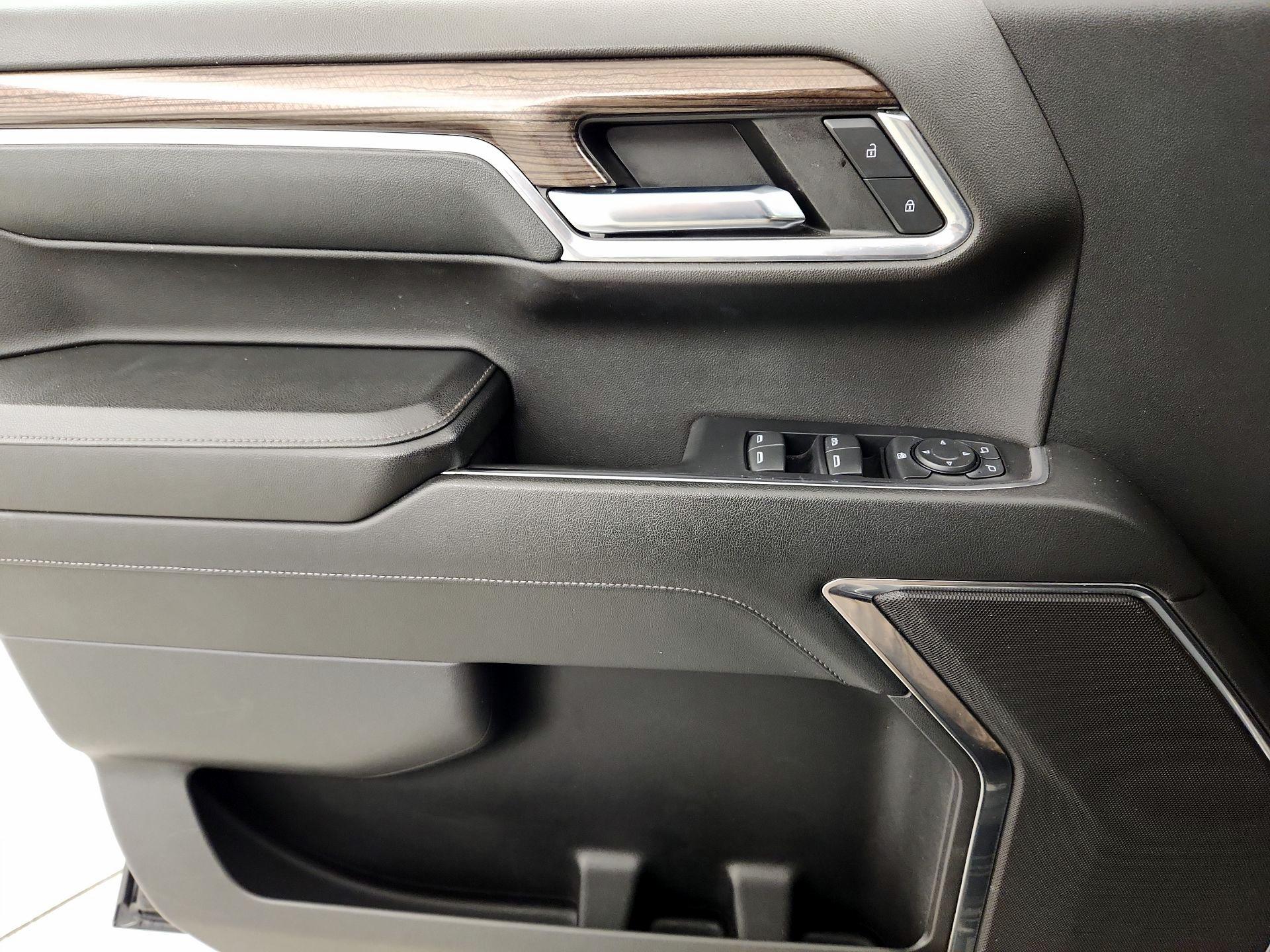 Thumbnail: 2024 Chevrolet Silverado 1500 - 12