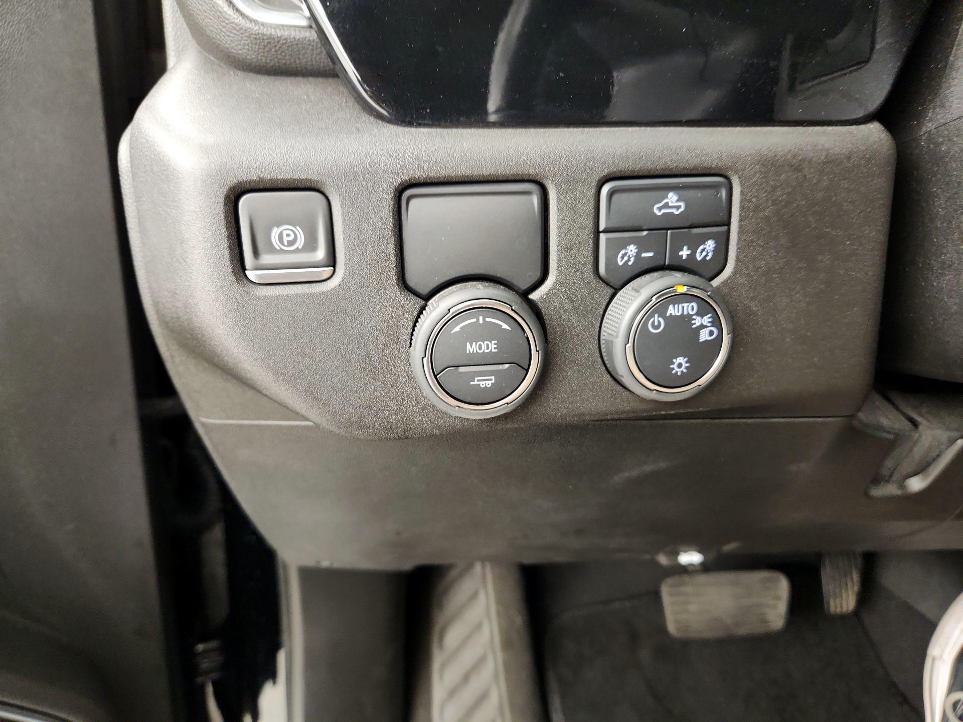 Thumbnail: 2024 Chevrolet Silverado 1500 - 13