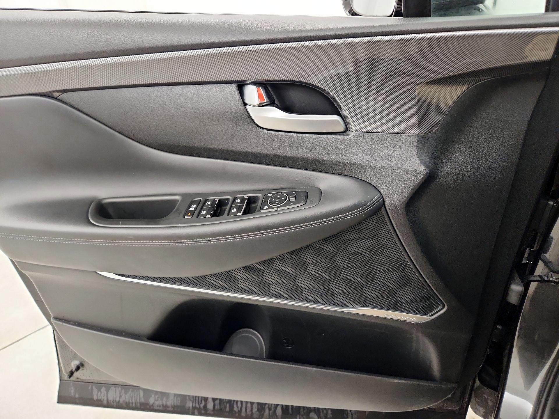 Thumbnail: 2023 Hyundai Santa Fe - 12