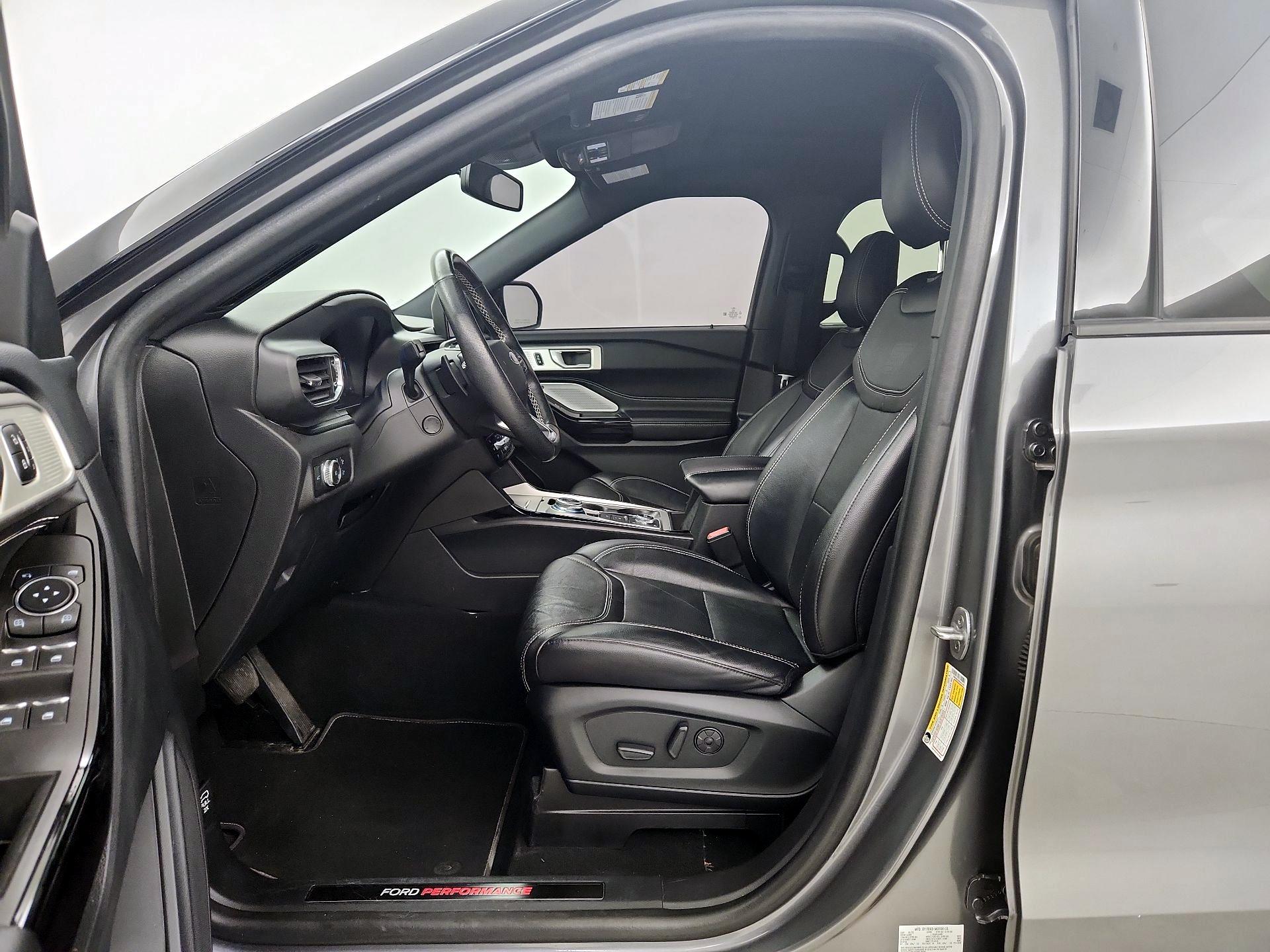 Thumbnail: 2022 Ford Explorer - 11