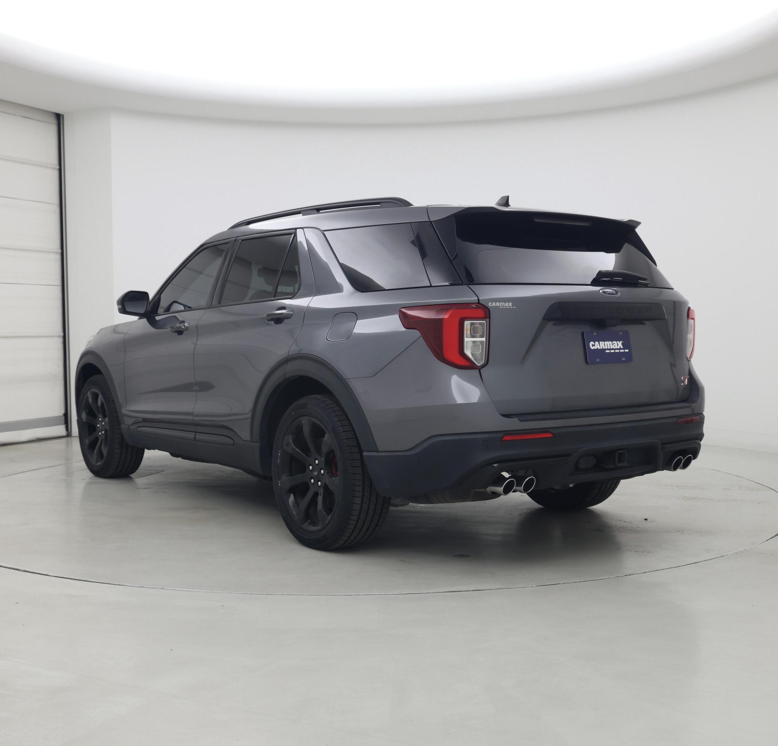 Thumbnail: 2022 Ford Explorer - 2