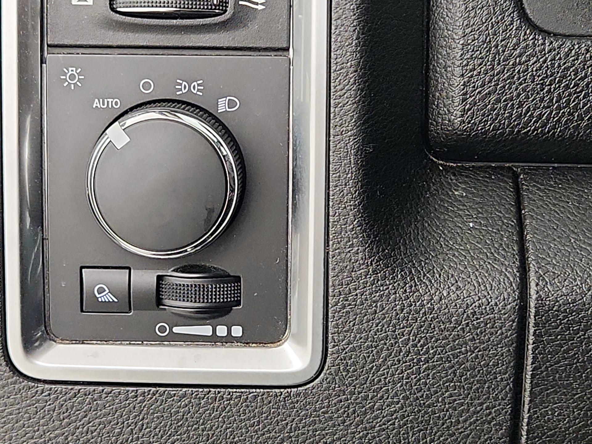 Thumbnail: 2023 RAM 1500 Classic - 13