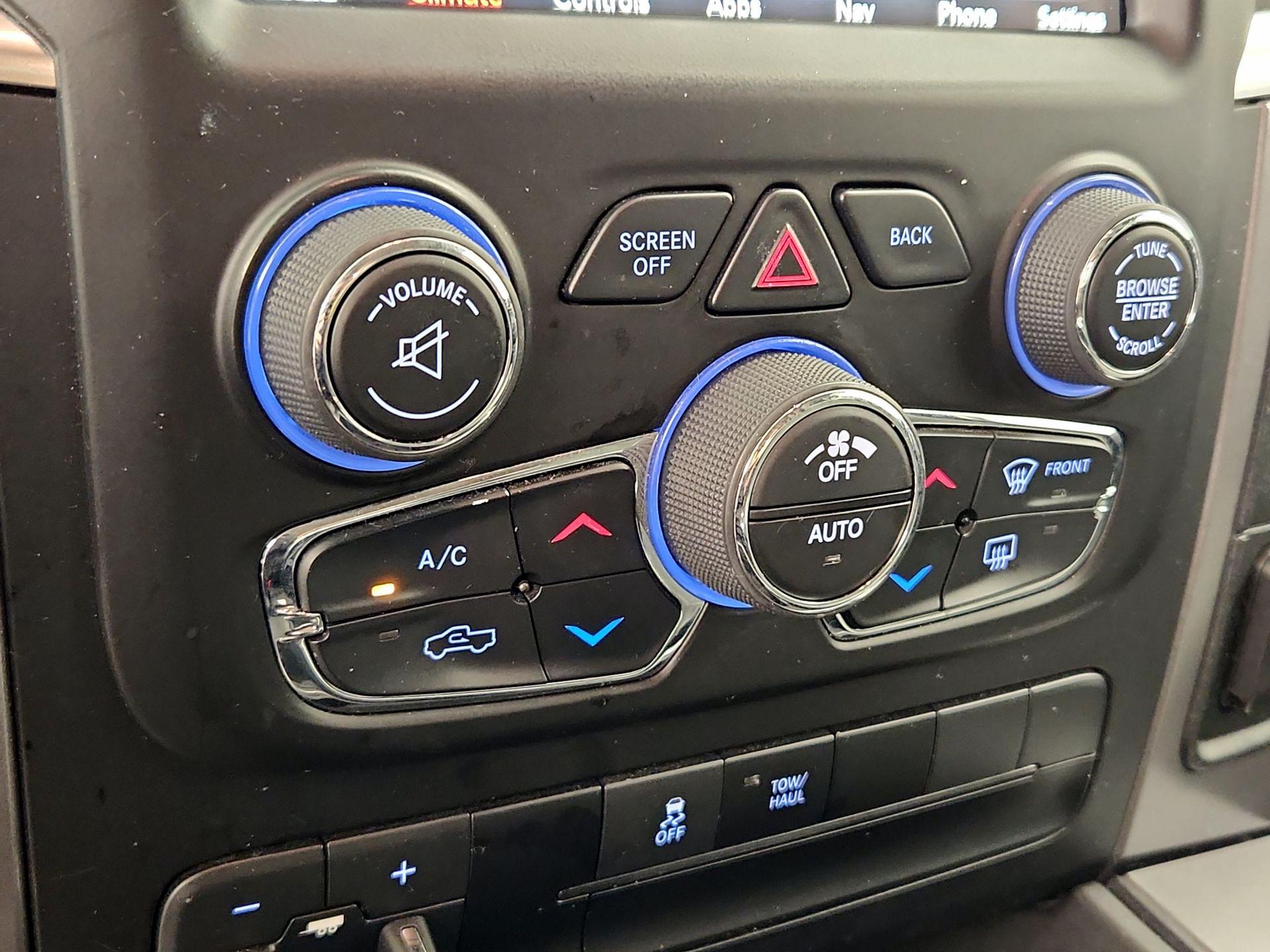 Thumbnail: 2023 RAM 1500 Classic - 17