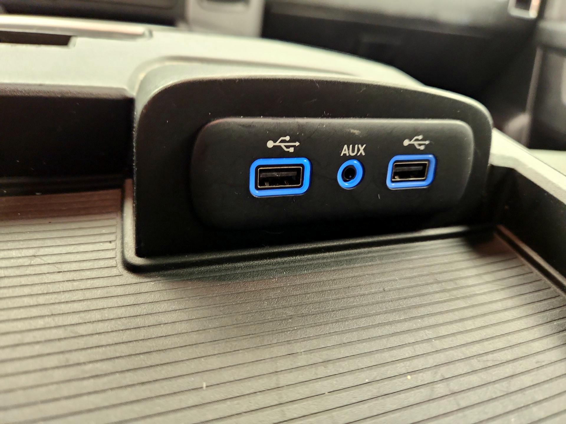 Thumbnail: 2023 RAM 1500 Classic - 19