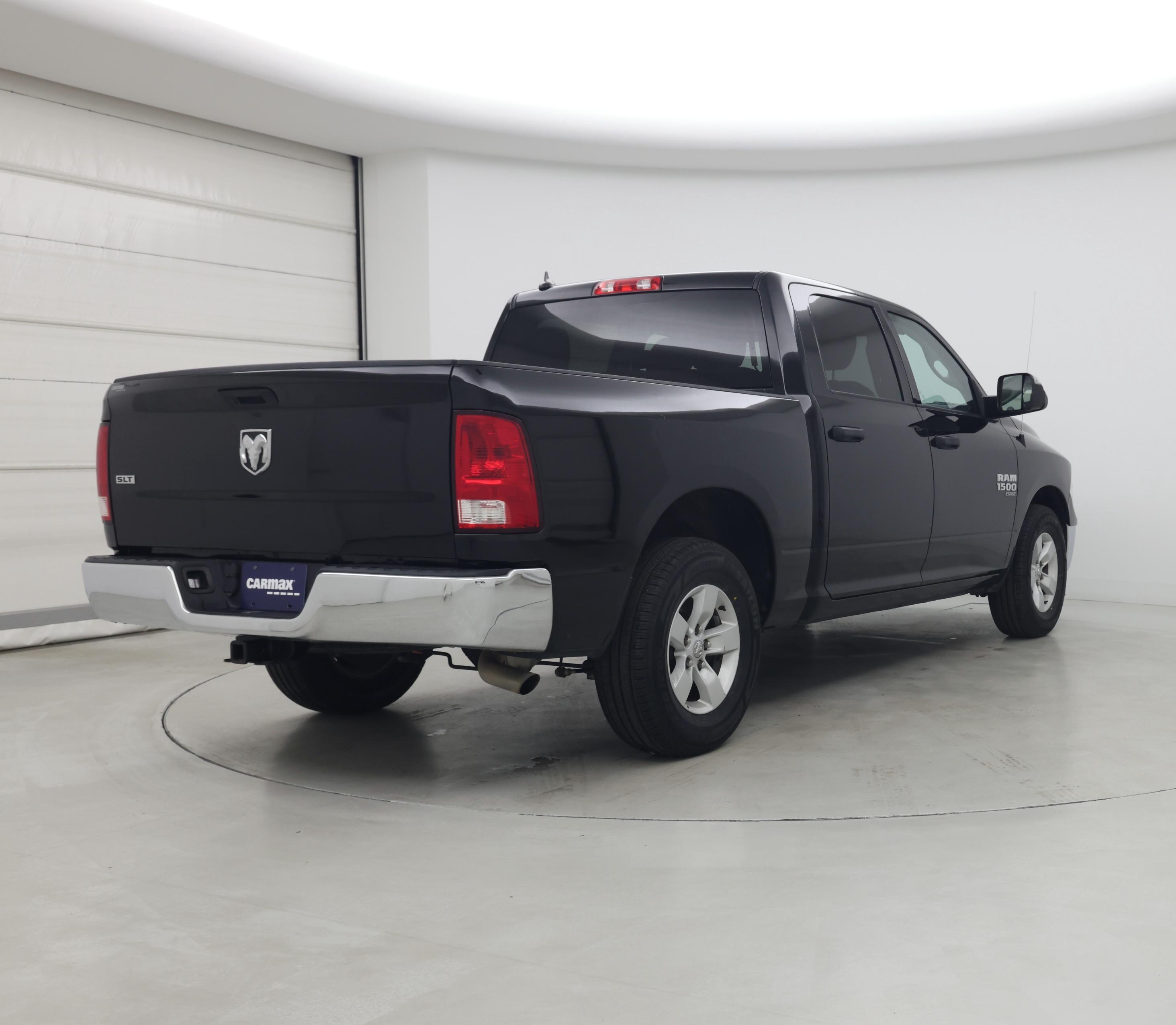 Thumbnail: 2023 RAM 1500 Classic - 8