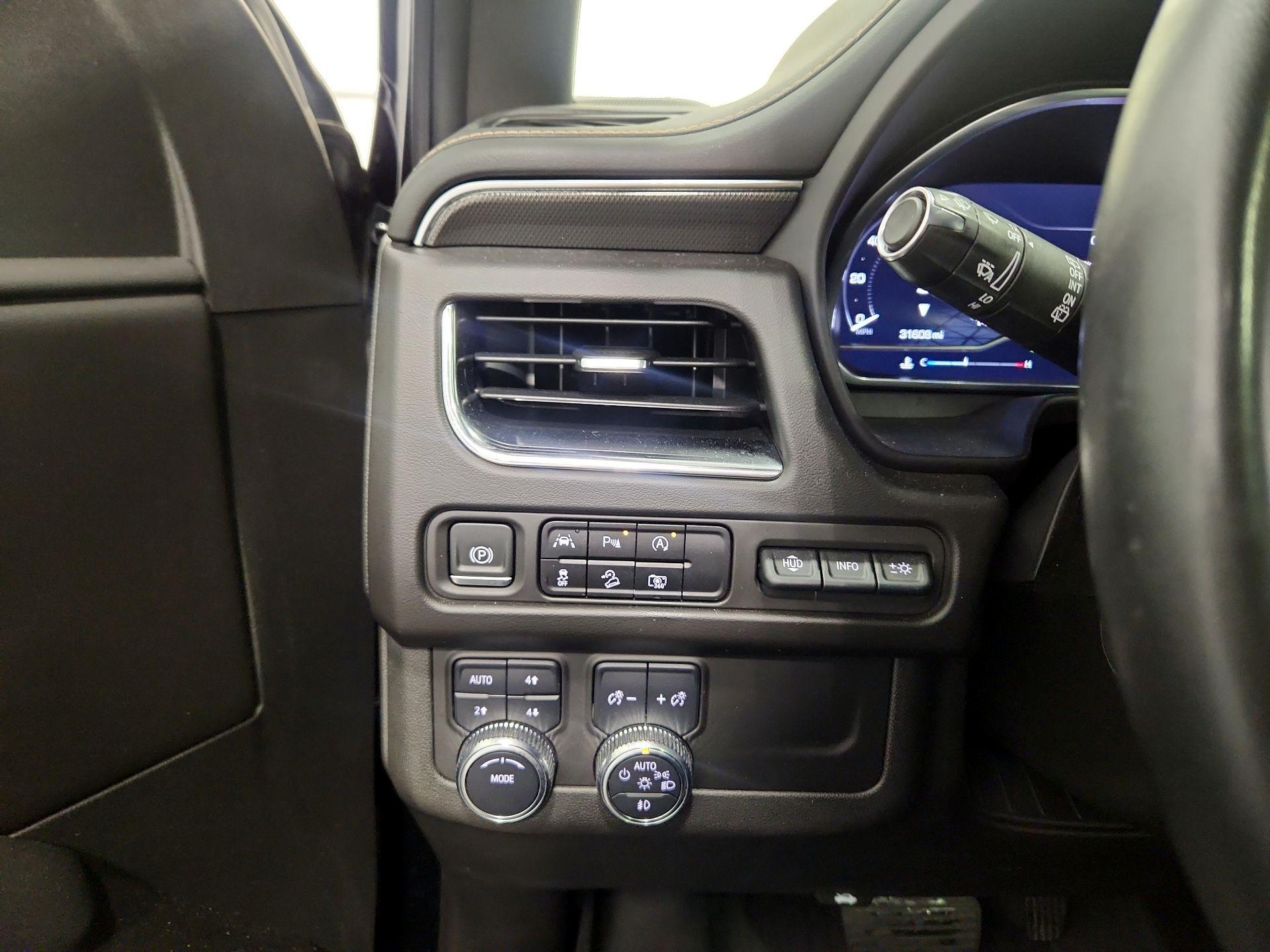 Thumbnail: 2023 GMC Yukon - 13