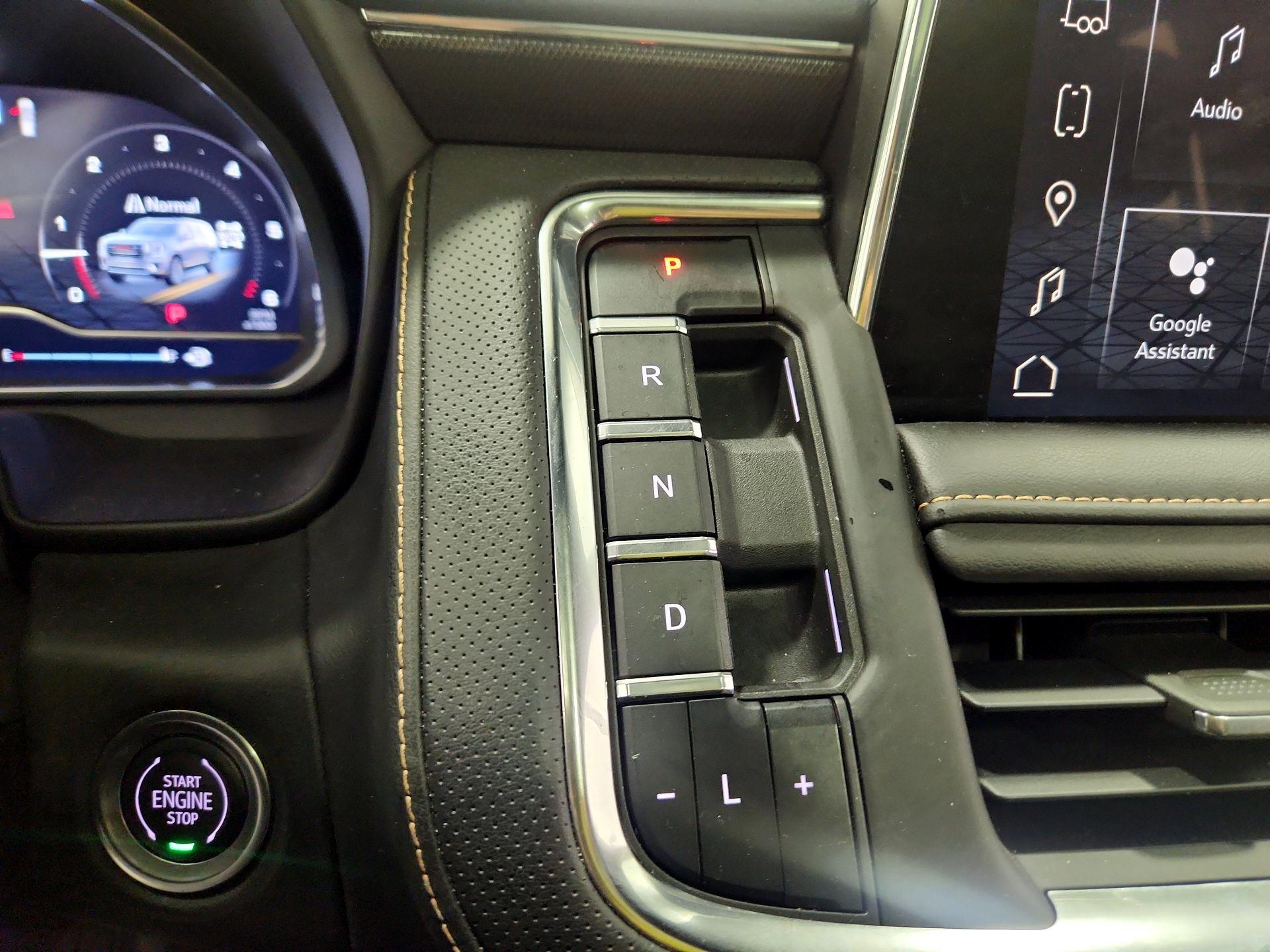 Thumbnail: 2023 GMC Yukon - 18