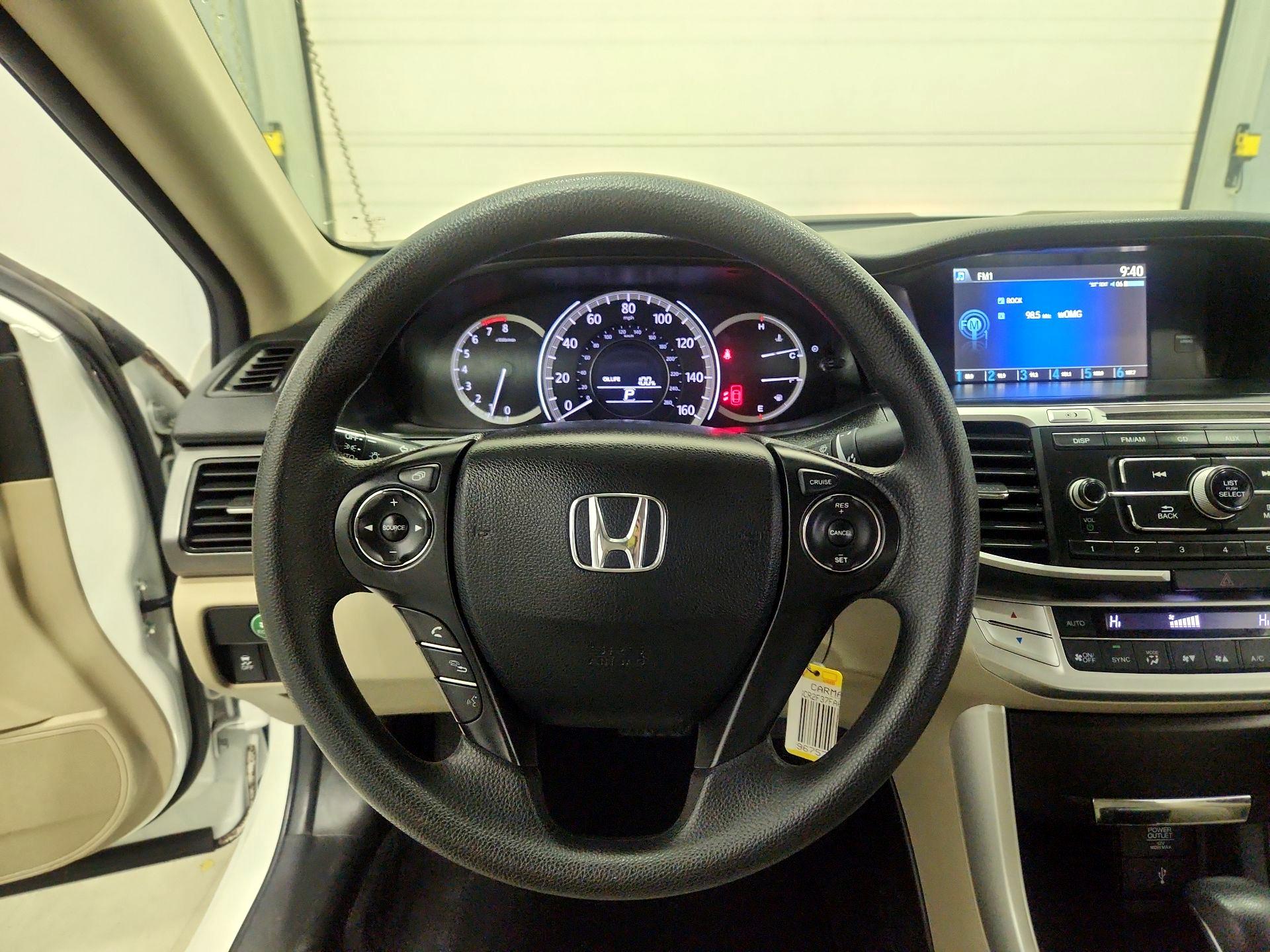Thumbnail: 2015 Honda Accord - 10