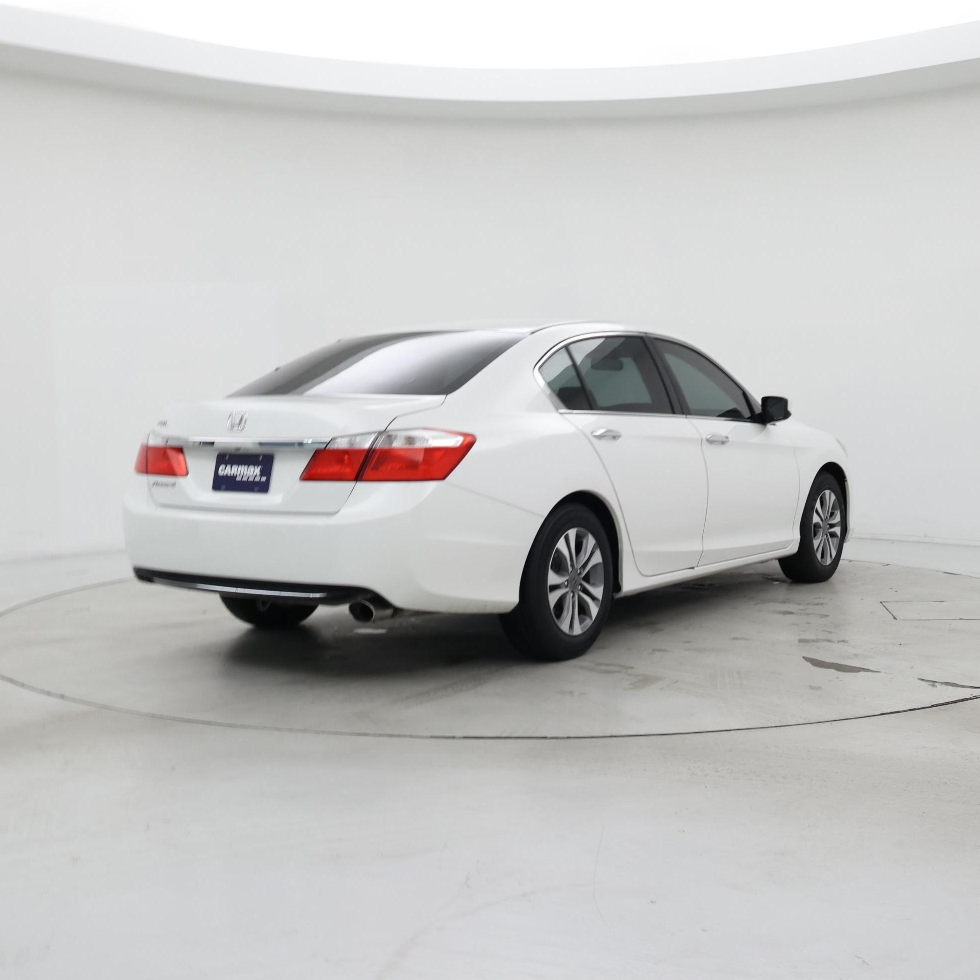 Thumbnail: 2015 Honda Accord - 8