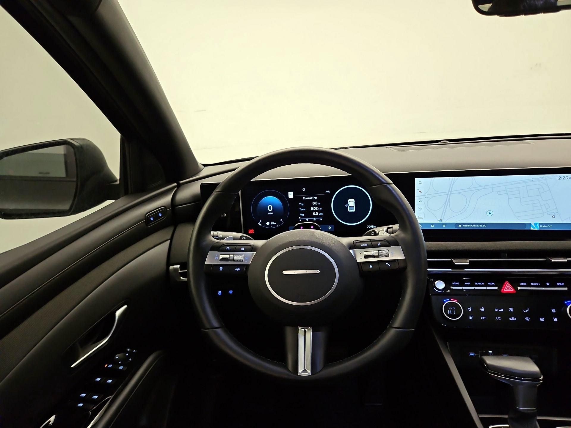 Thumbnail: 2025 Hyundai Santa Cruz - 10