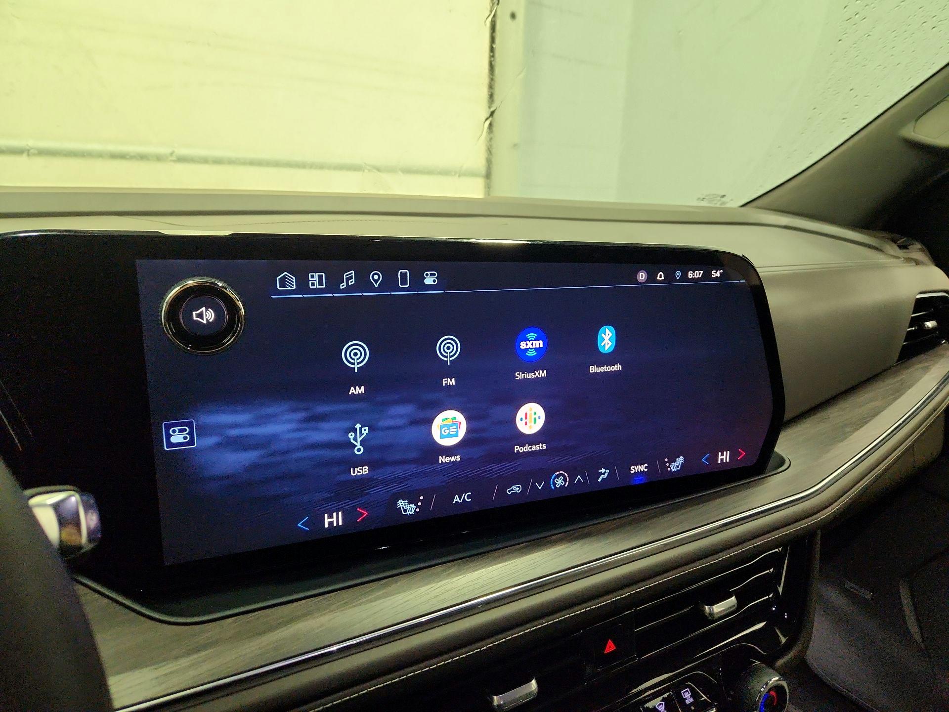 Thumbnail: 2025 Chevrolet Suburban - 16