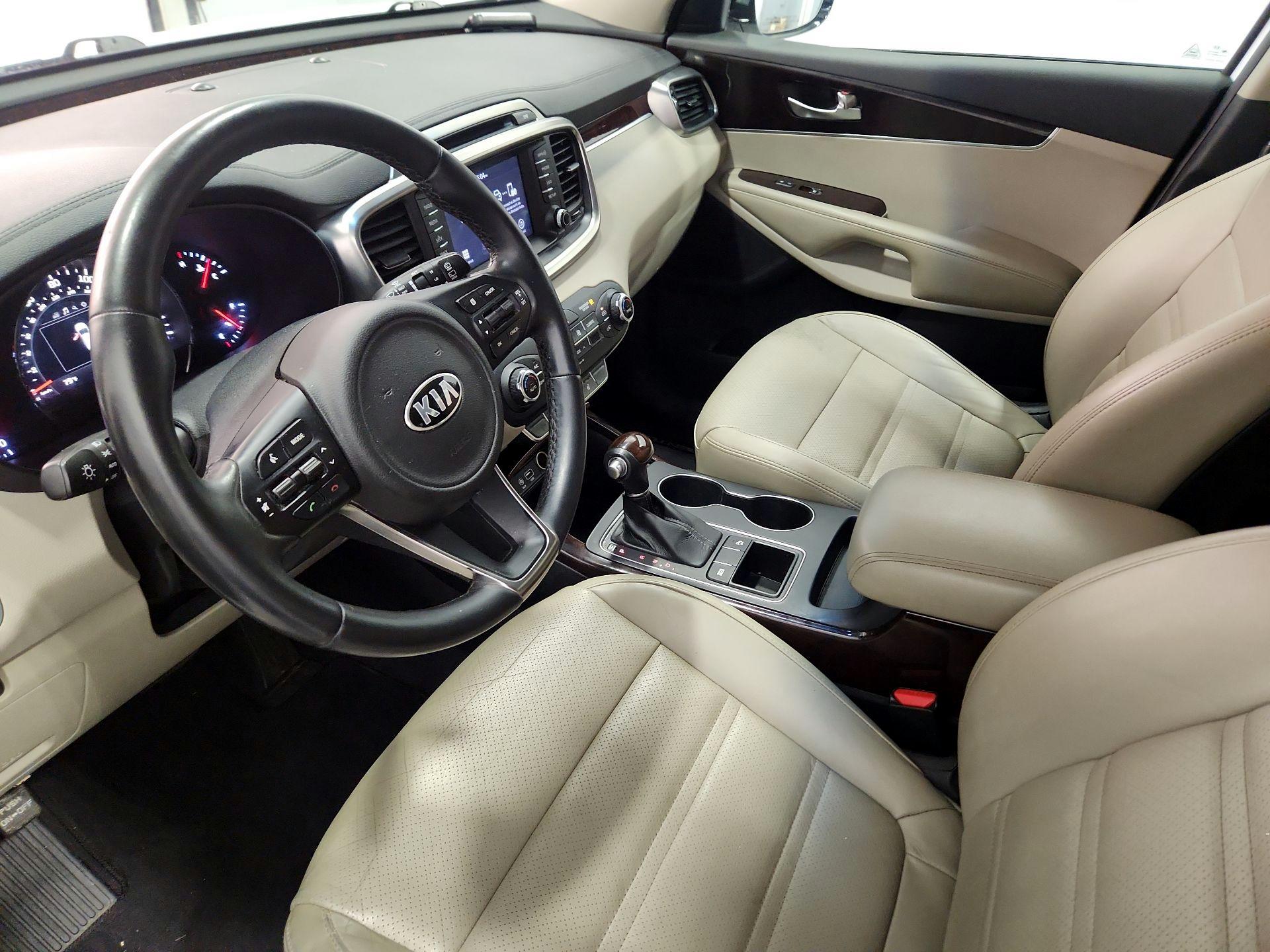 Thumbnail: 2018 Kia Sorento - 11