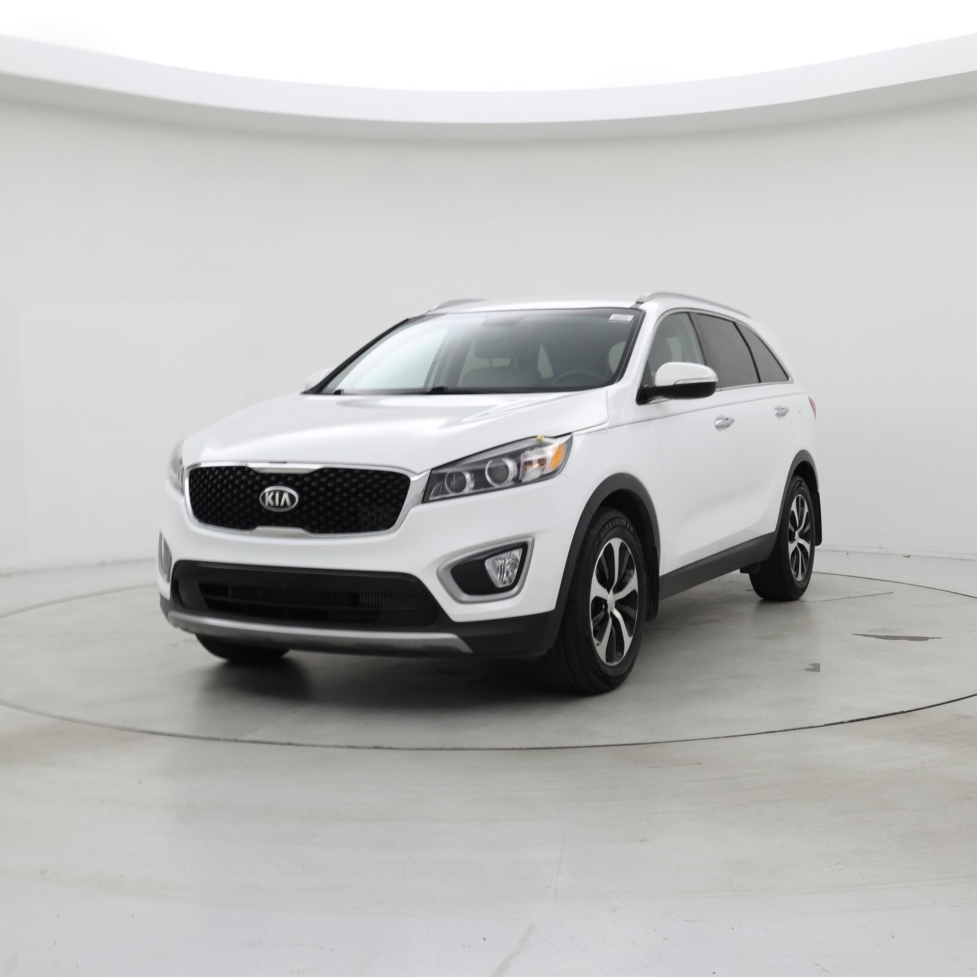 Thumbnail: 2018 Kia Sorento - 4