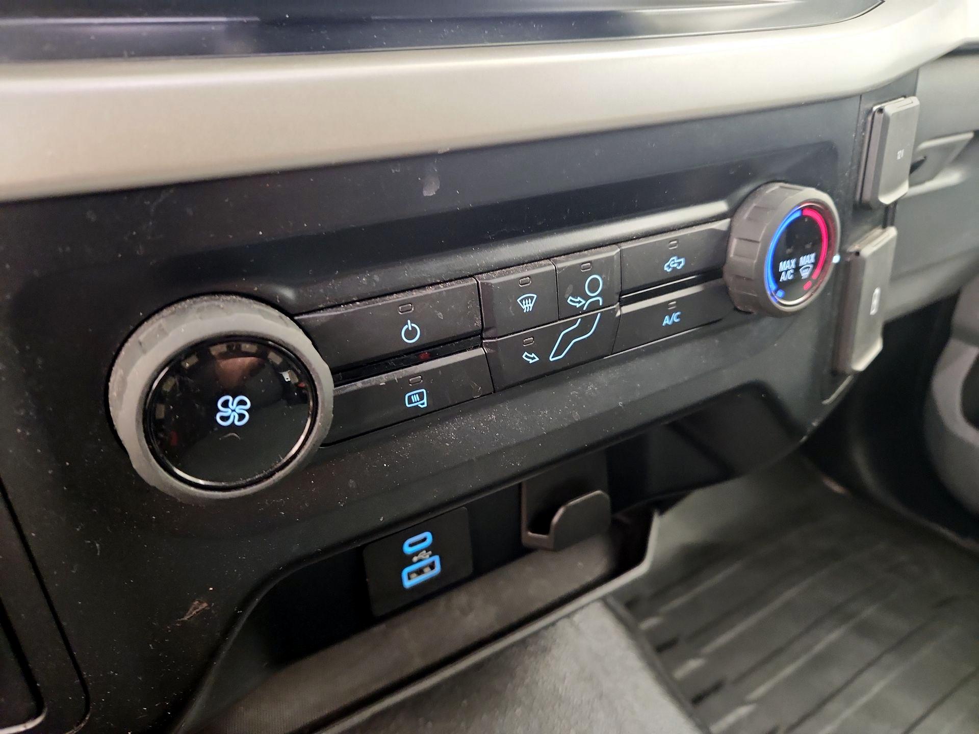 Thumbnail: 2022 Ford F-150 - 16