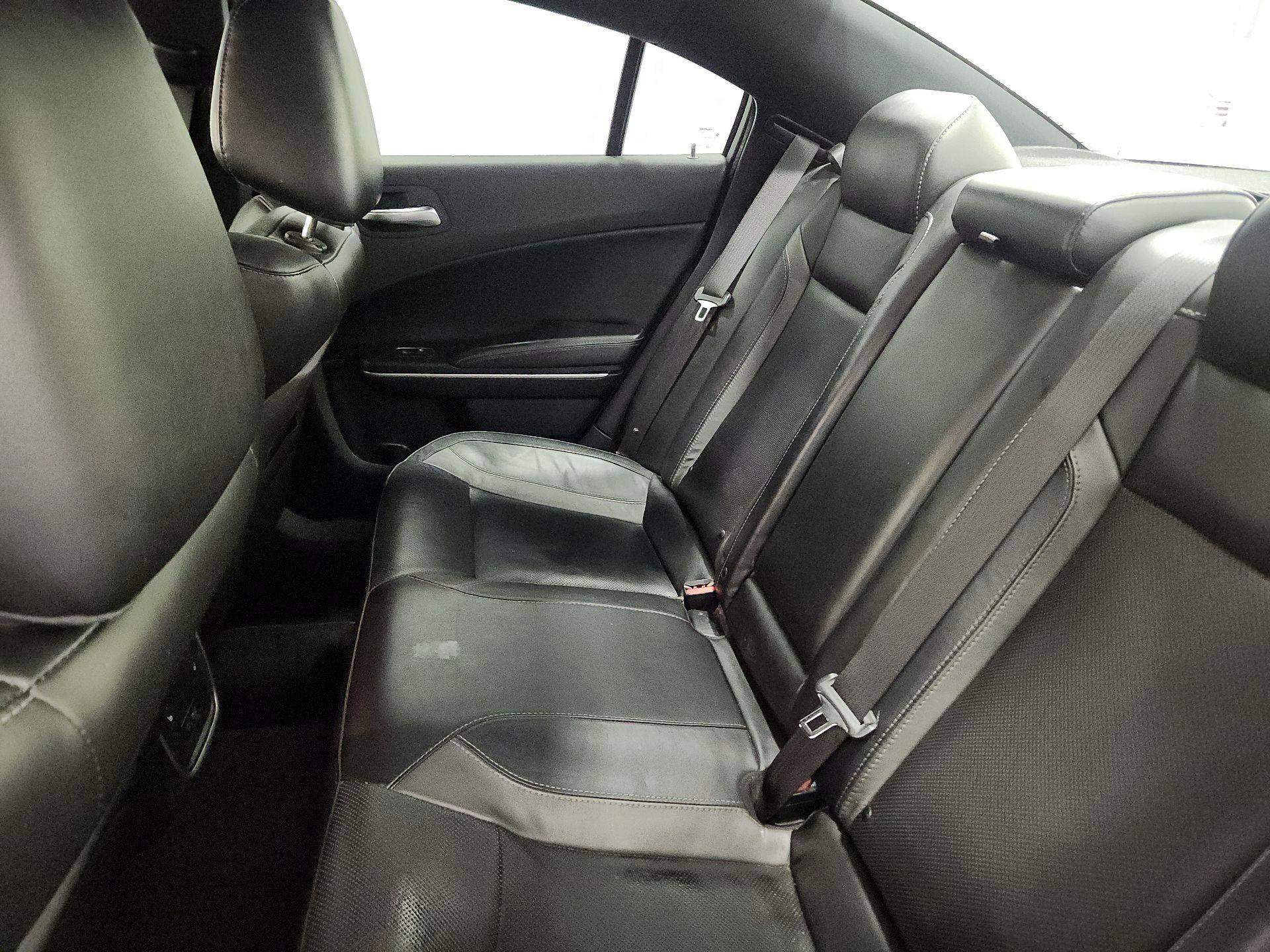 Thumbnail: 2019 Dodge Charger - 18