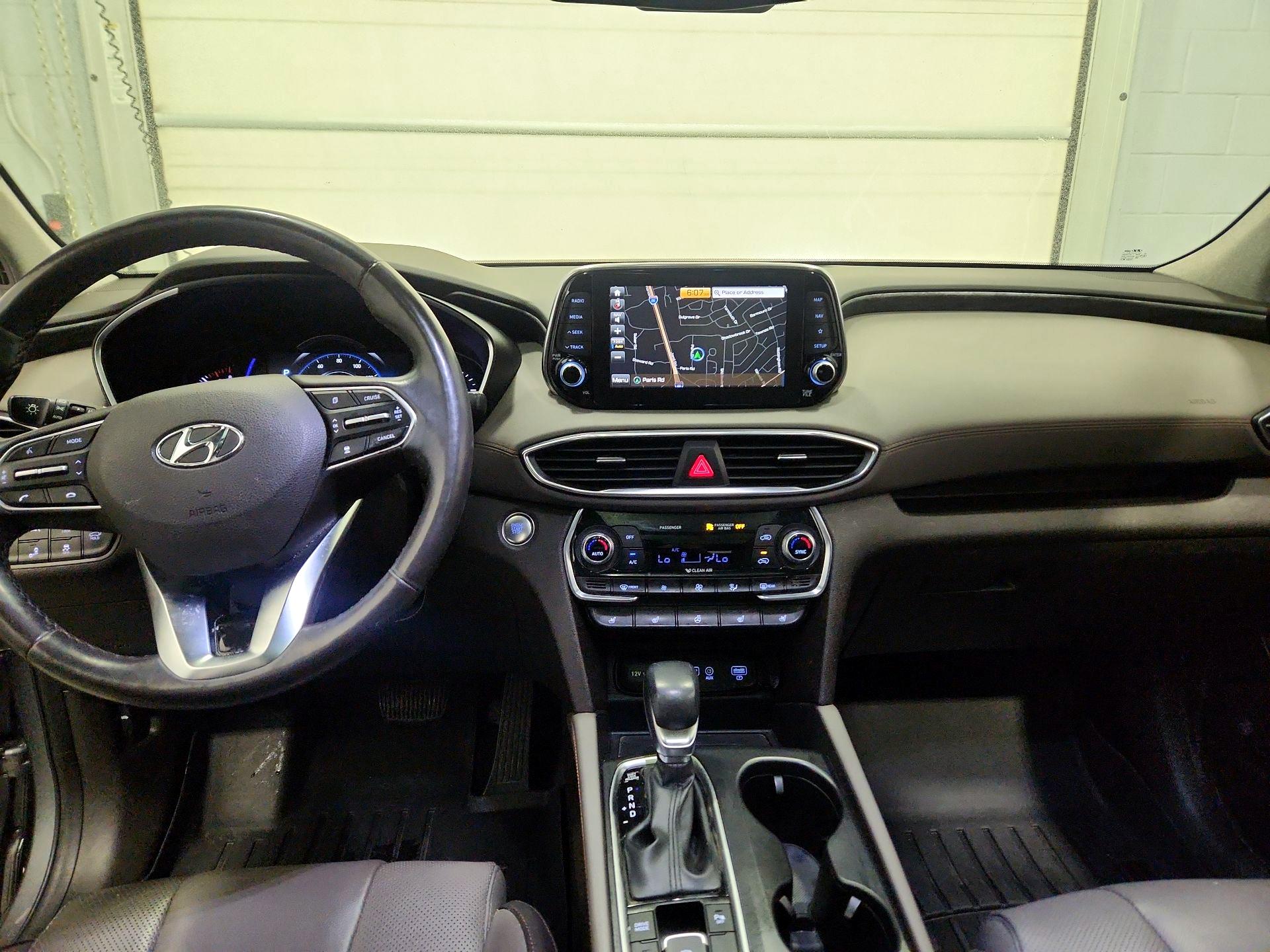 Thumbnail: 2019 Hyundai Santa Fe - 9