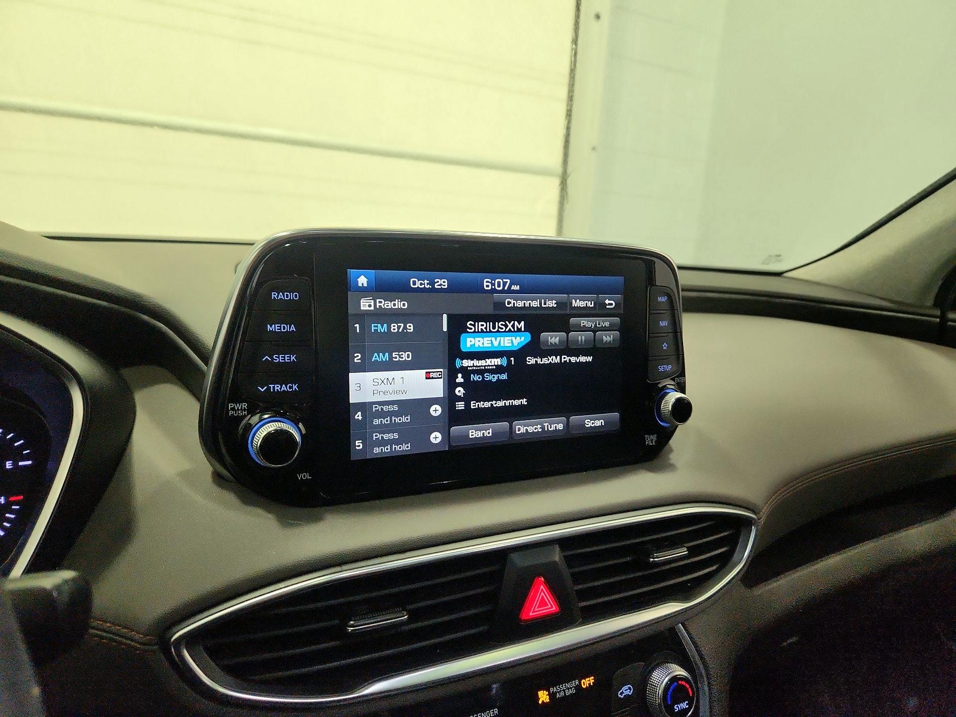 Thumbnail: 2019 Hyundai Santa Fe - 16