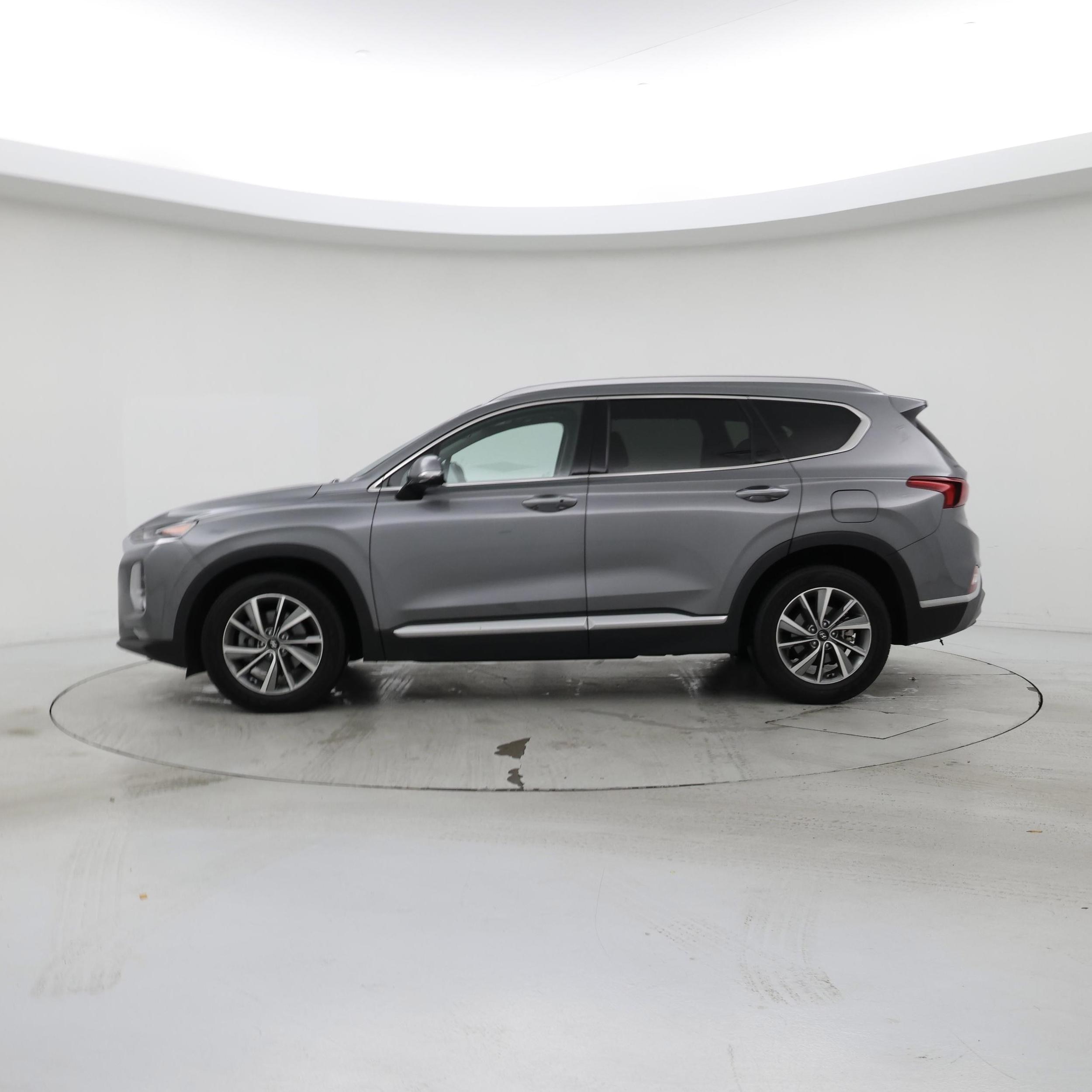 Thumbnail: 2019 Hyundai Santa Fe - 3