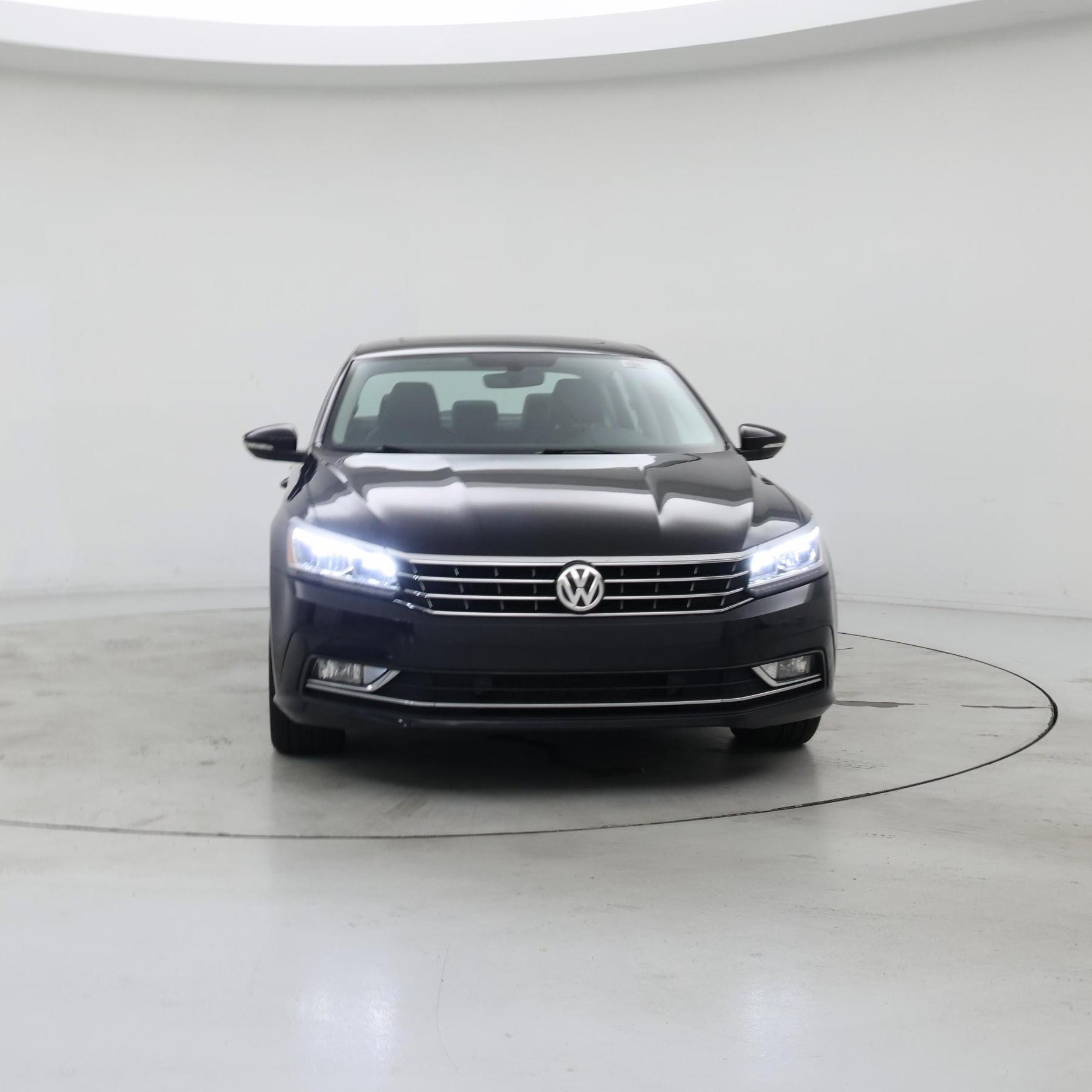 Thumbnail: 2018 Volkswagen Passat - 5
