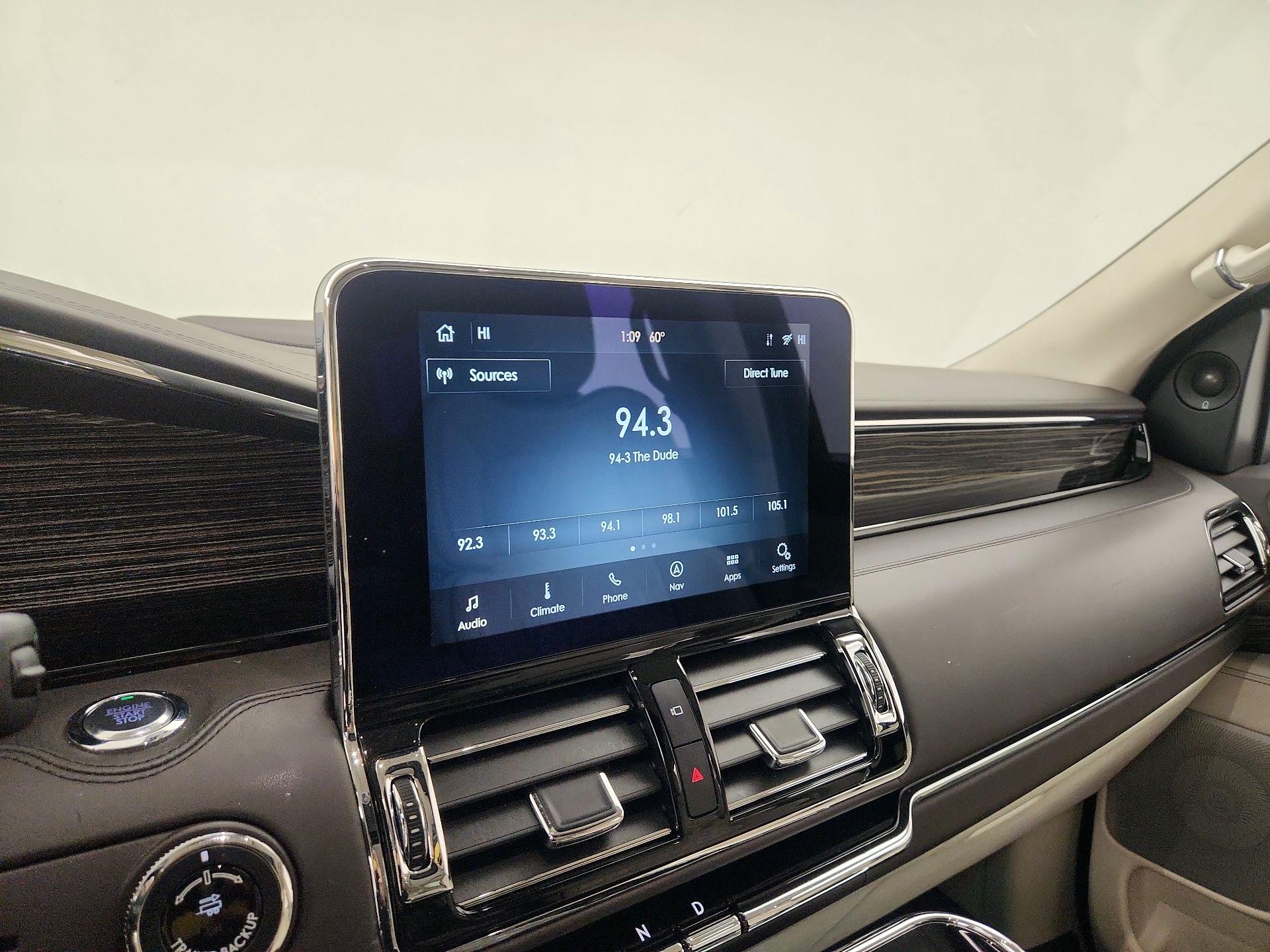 Thumbnail: 2020 Lincoln Navigator - 16