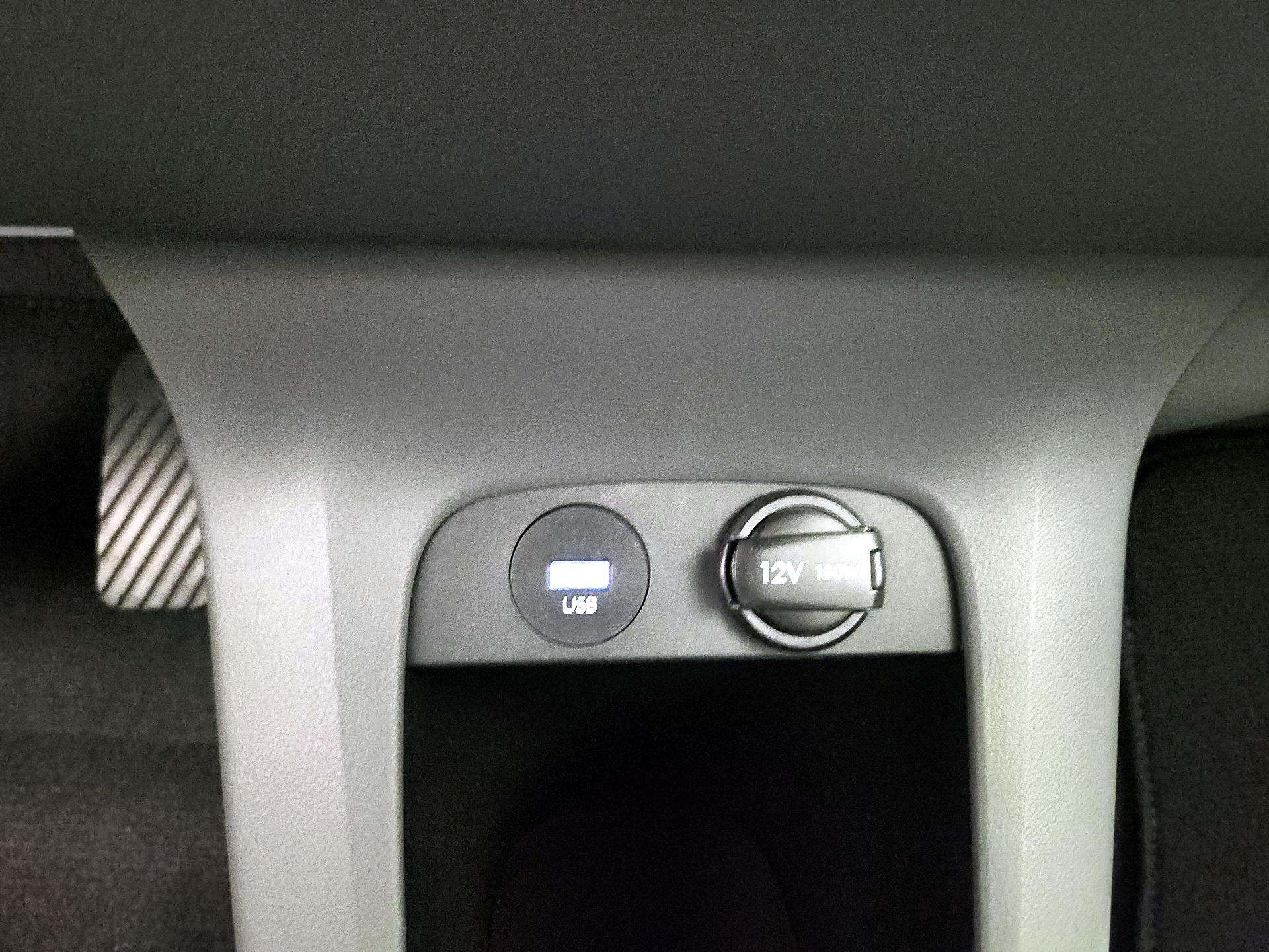 Thumbnail: 2023 Hyundai Ioniq 5 - 18