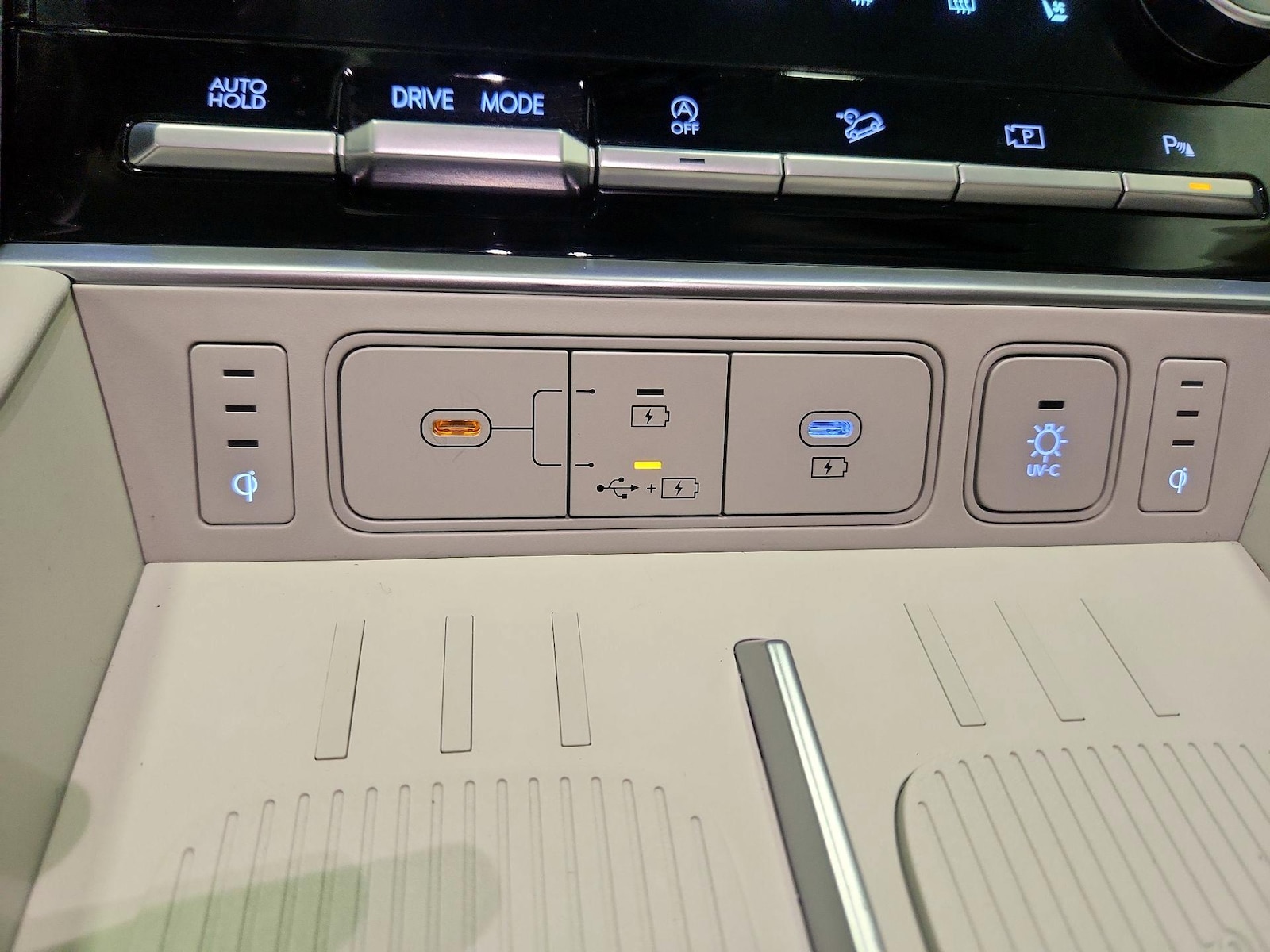 2025 Hyundai Santa Fe Calligraphy - Photo 18